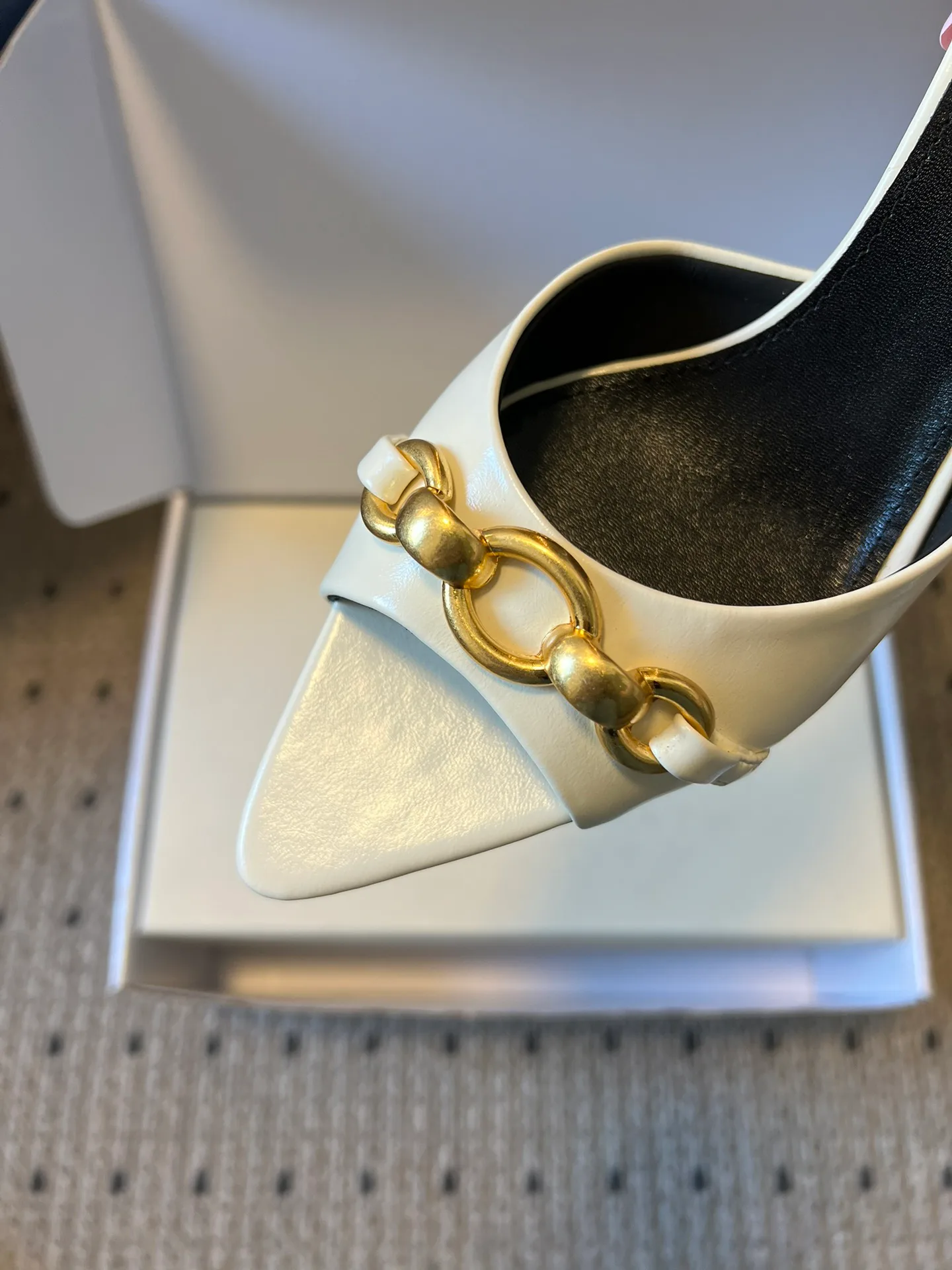 Босоножки Женские Saint Laurent 10835472