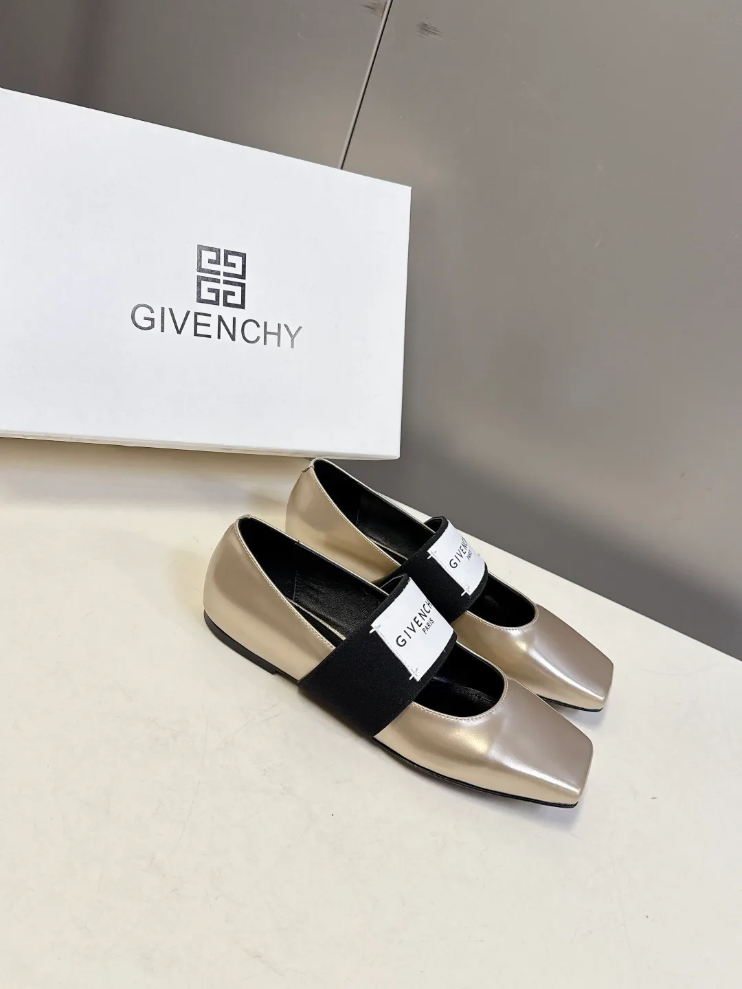 Балетки Женские Givenchy 951201