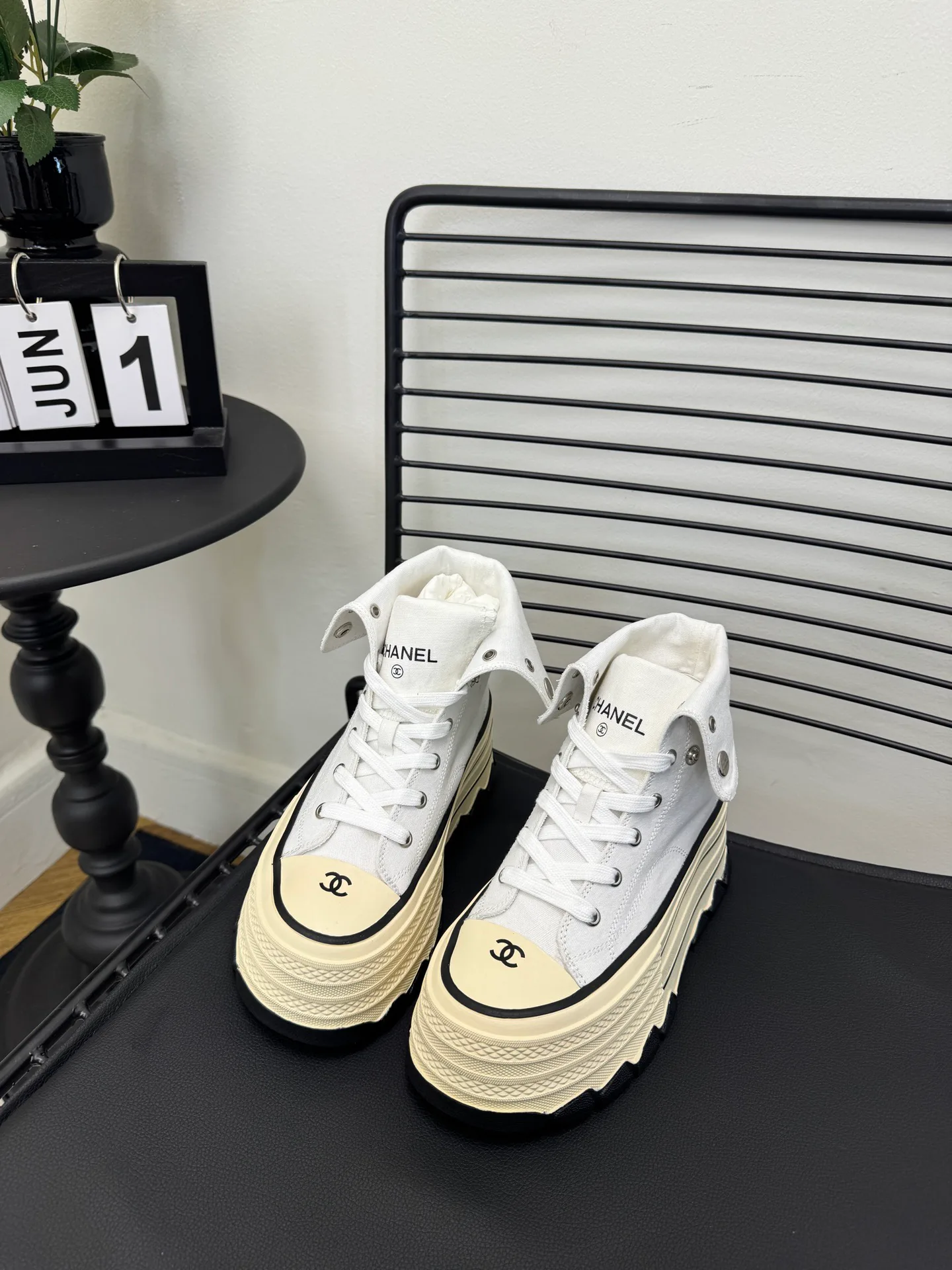 Кеды Женские Chanel 11602256