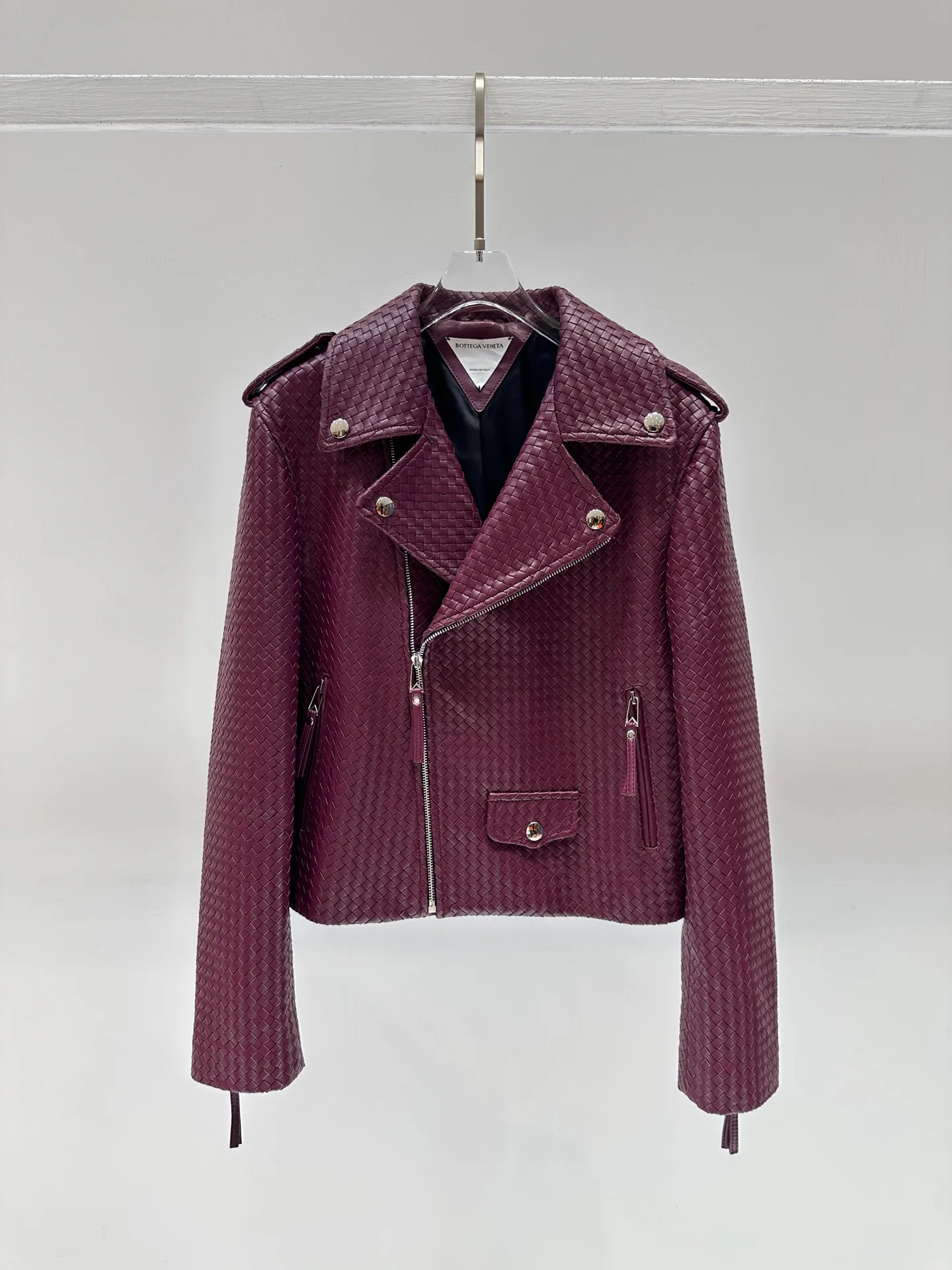 Кожаные Куртки И Дублёнки Женские Bottega Veneta 19117896