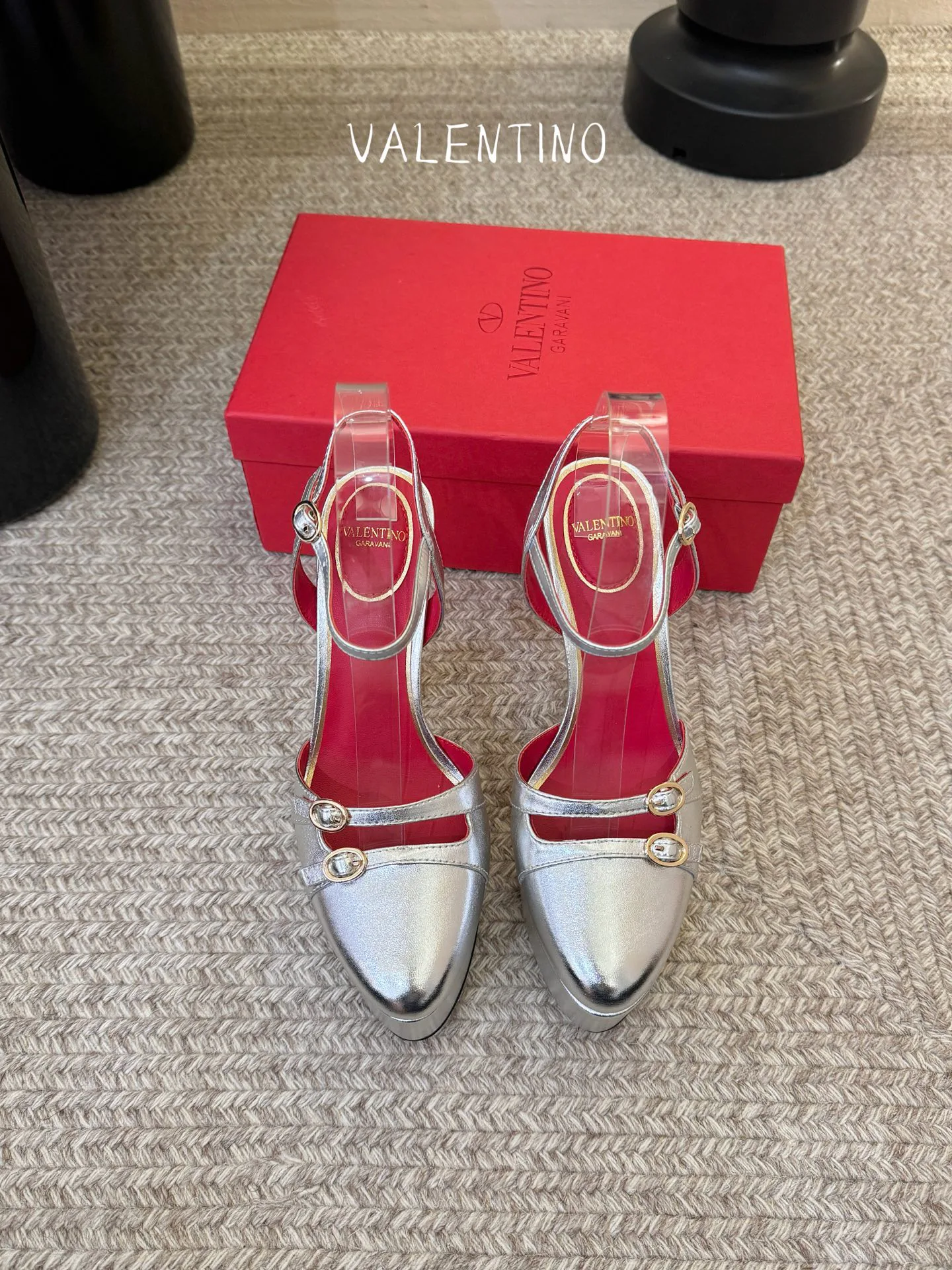 Босоножки Женские Valentino 11633139