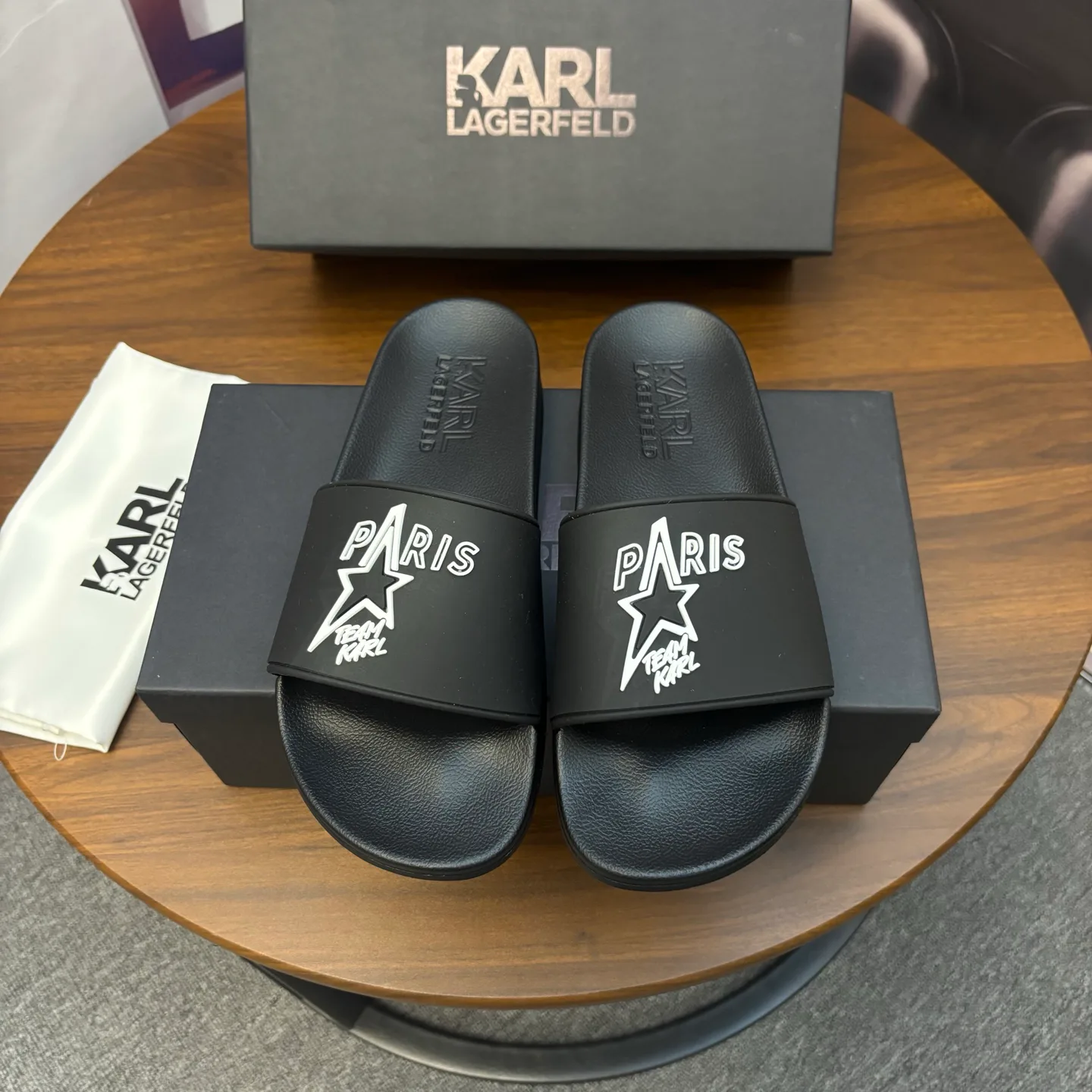 Шлепанцы Женские Karl Lagerfeld 11001535