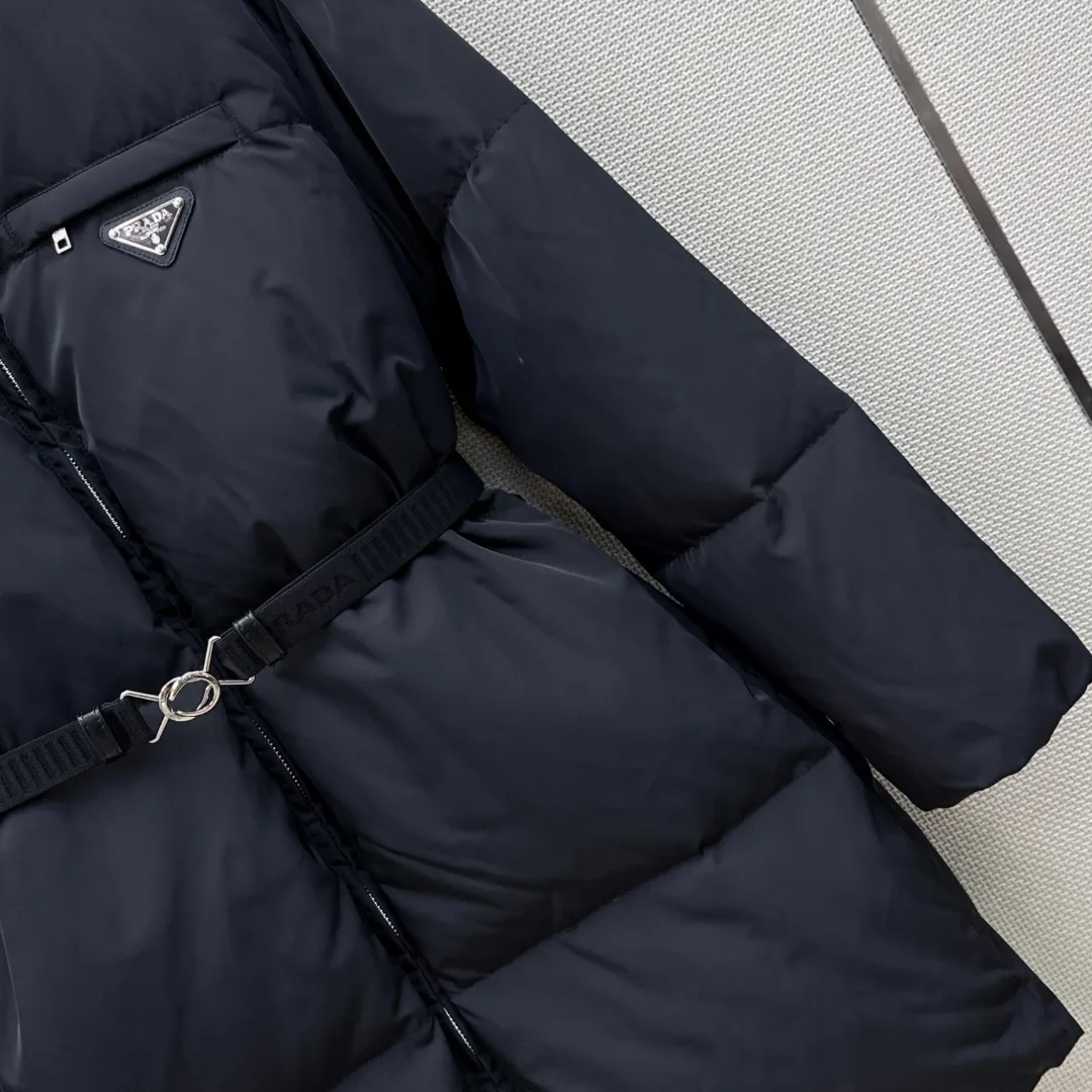 Куртки И Пуховики Женские Prada 18188788