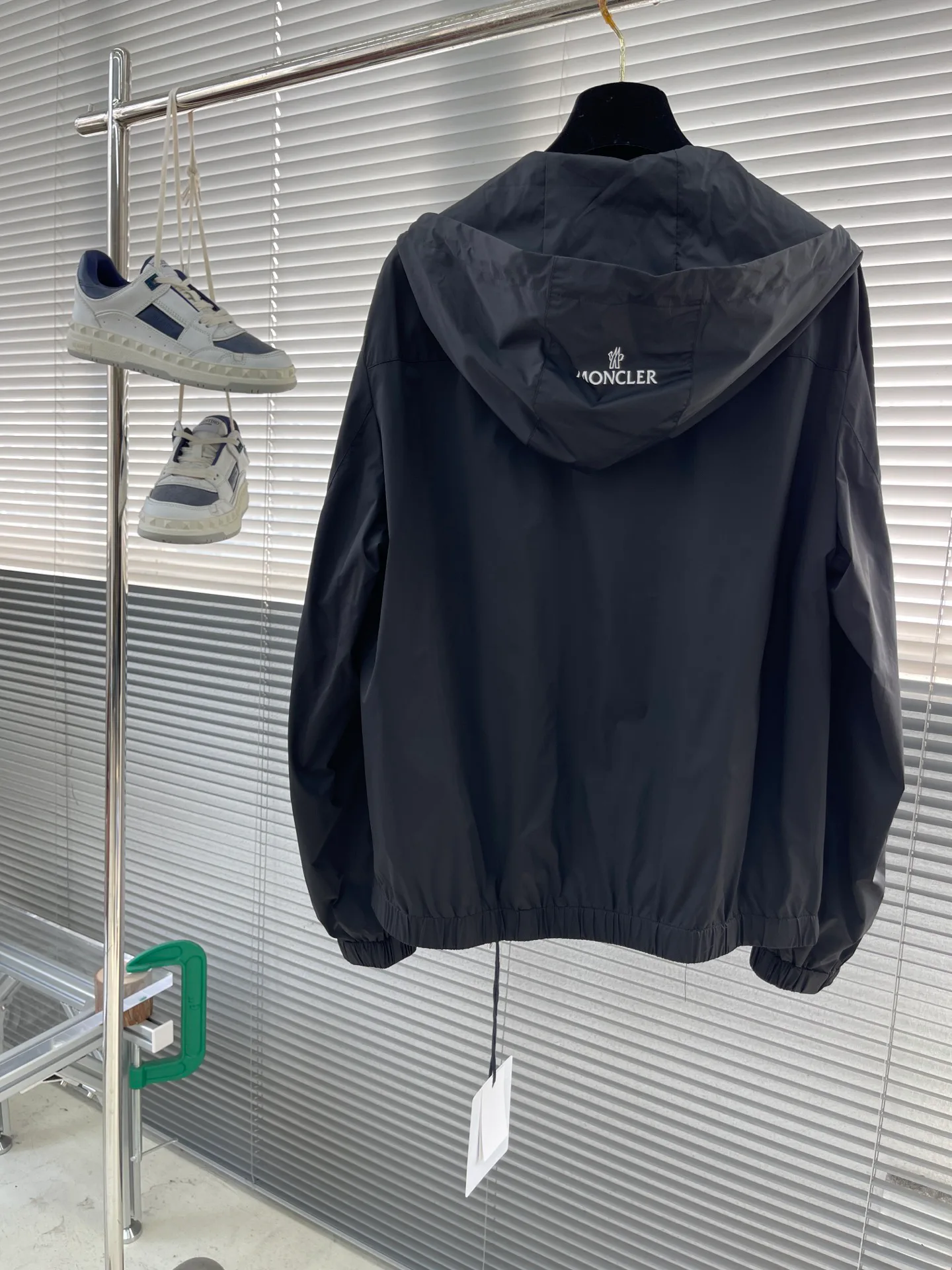 Куртки И Пуховики Мужские Moncler 9596378