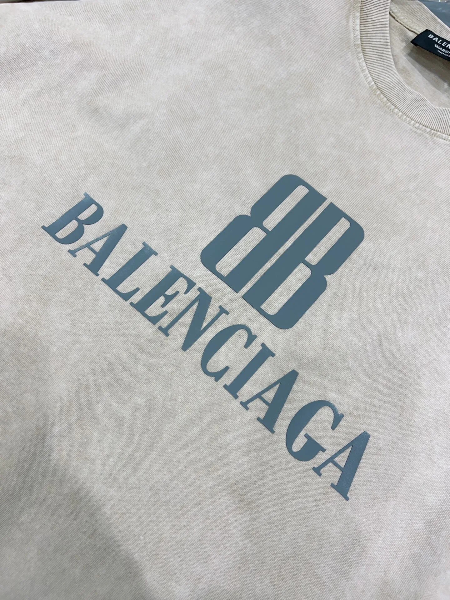 Футболки Женские Balenciaga 1808804