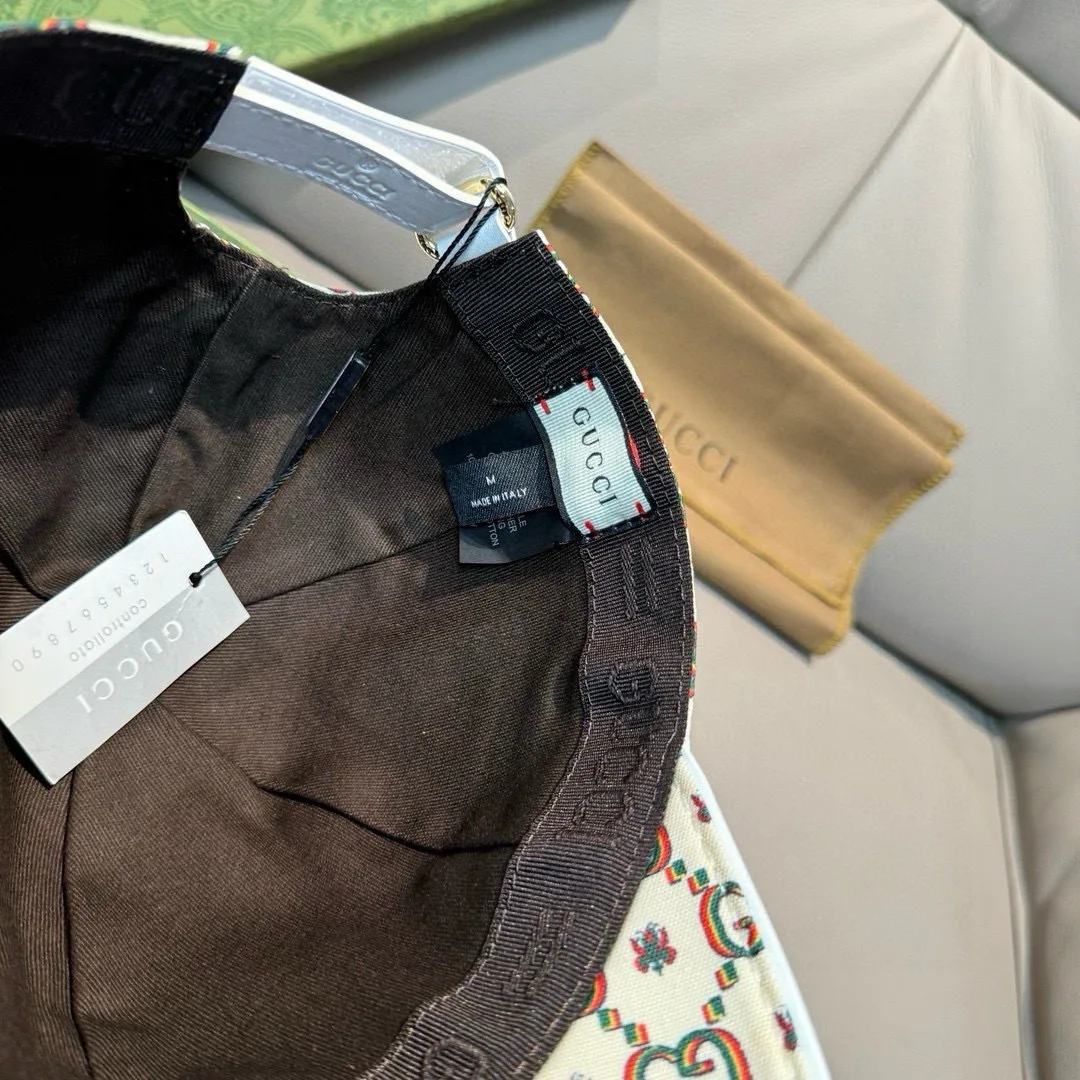 Головные Уборы Gucci 11529692