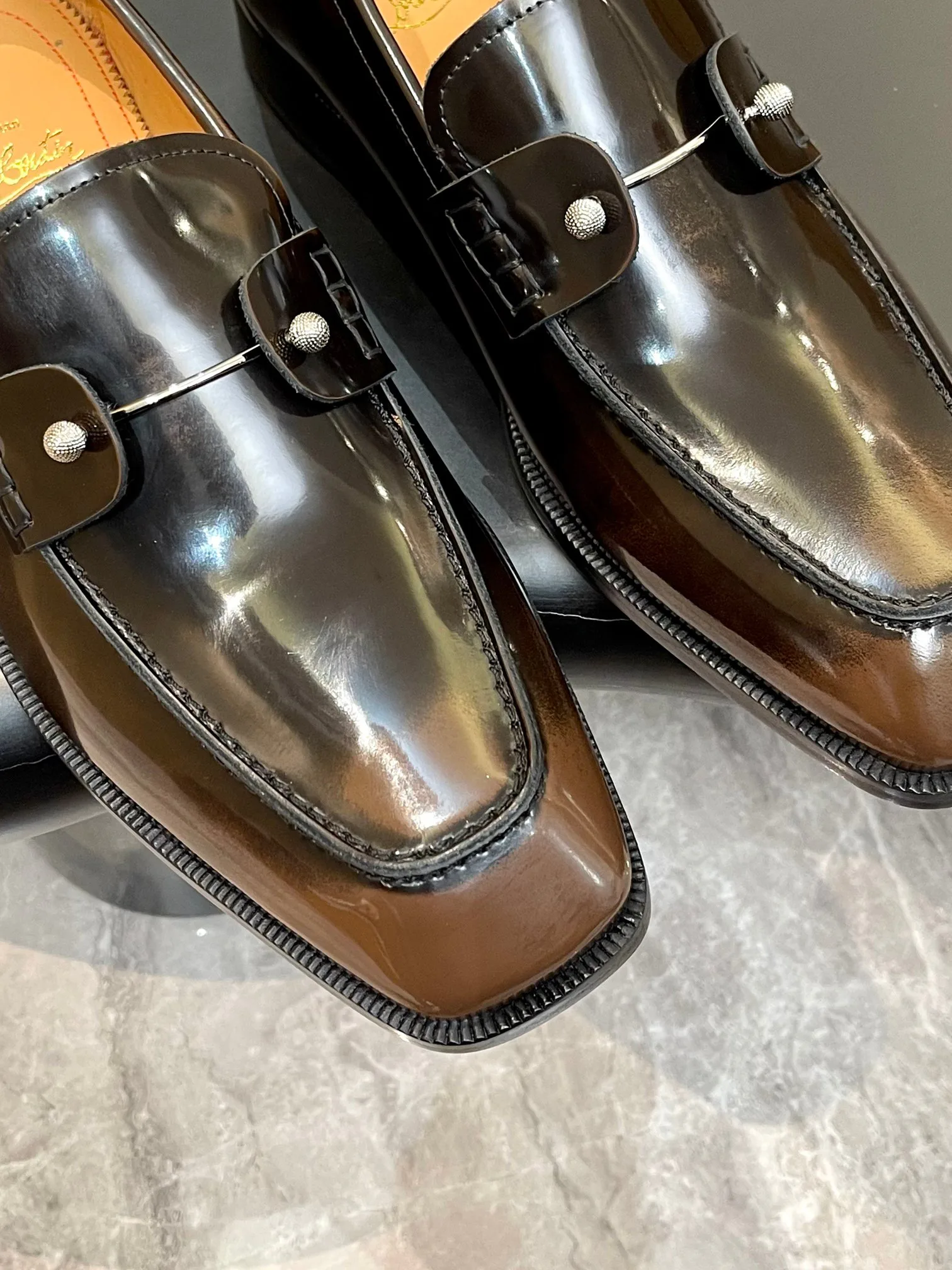 Лоферы И Туфли Мужские Christian Louboutin 18119128