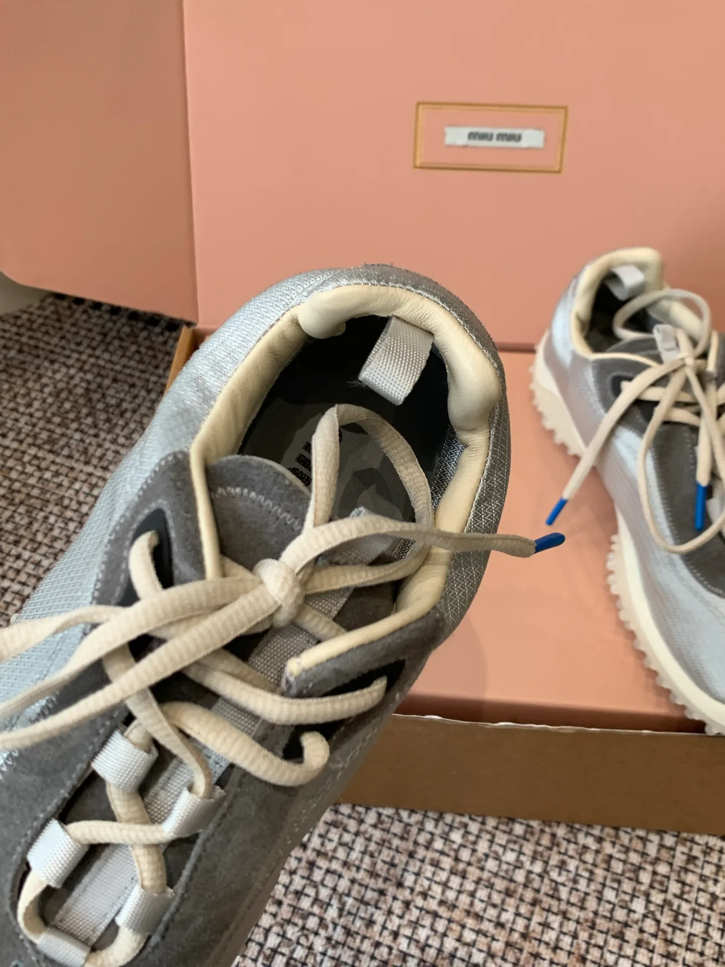 Кроссовки Женские Miu Miu 18170821