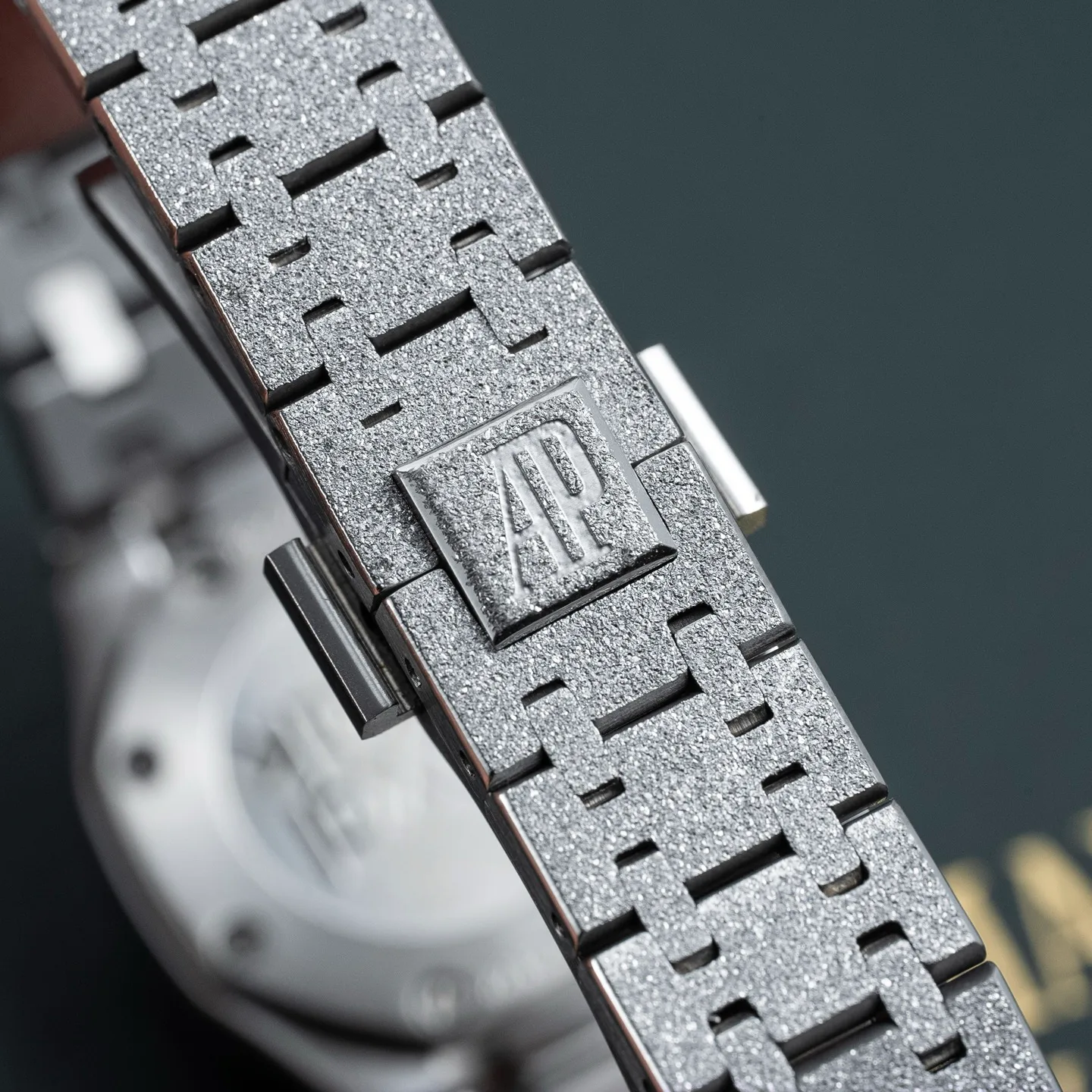 Часы Женские Audemars Piguet 14081162