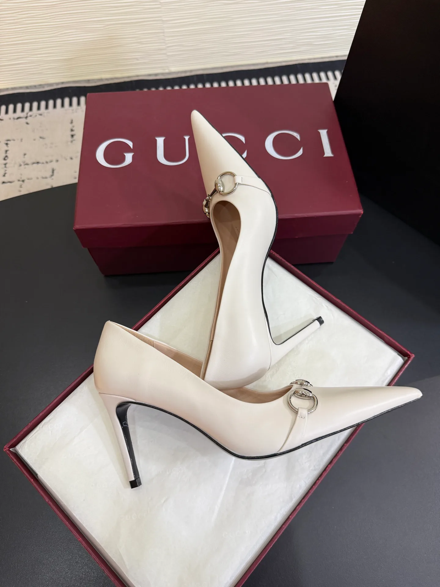 Туфли Женские Gucci 18444616