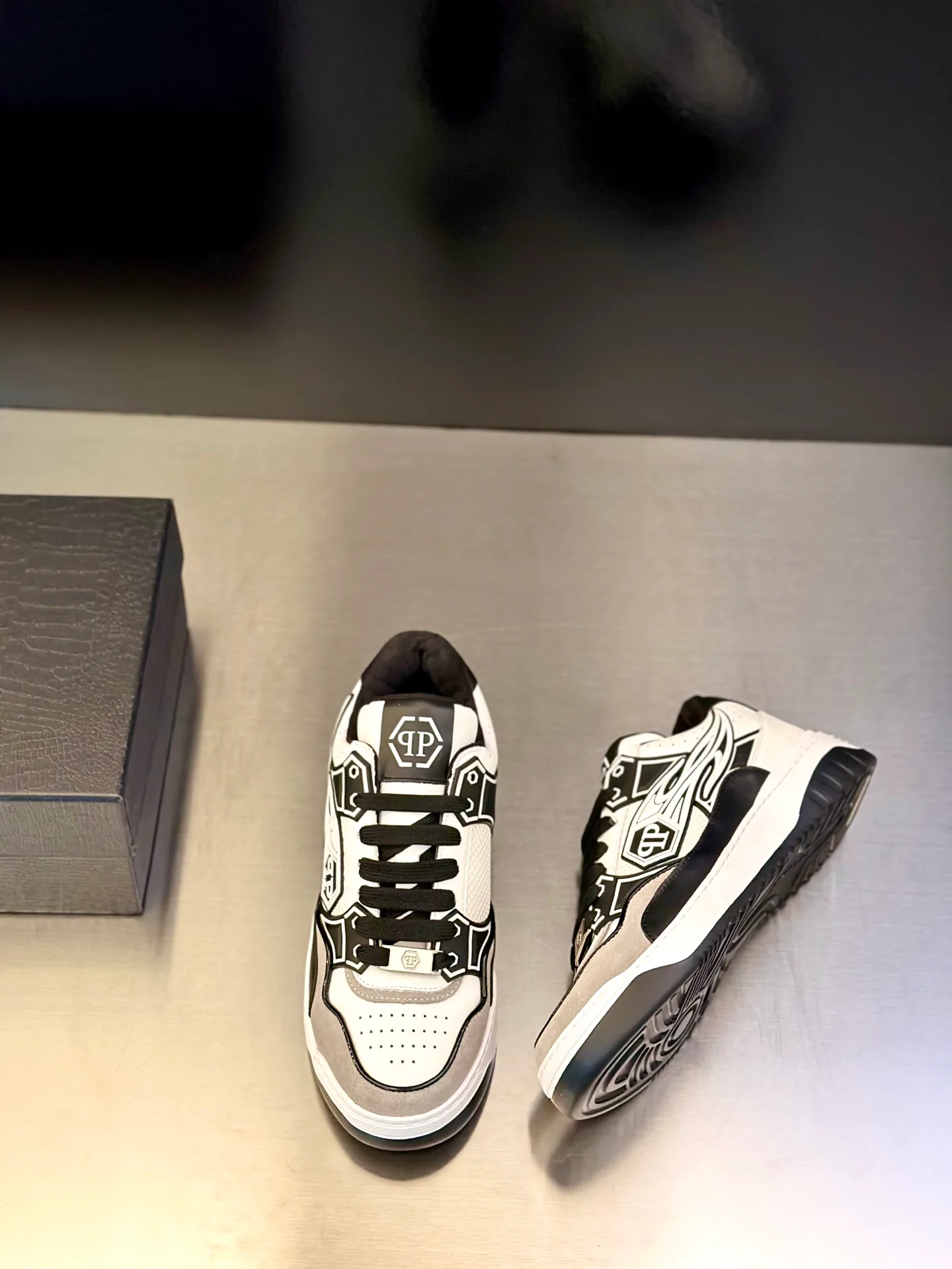 Кроссовки Женские Philipp Plein 930644