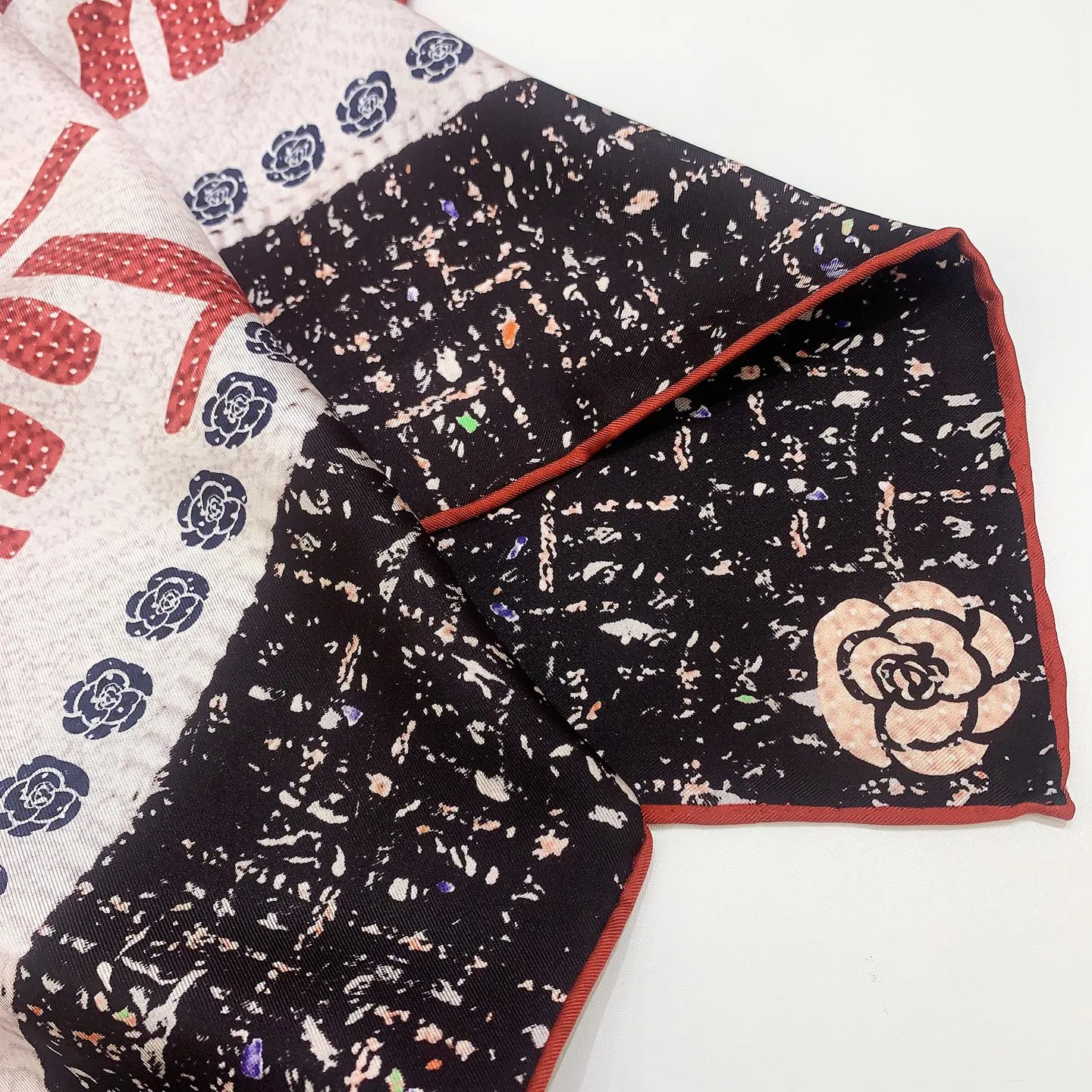 Платки Chanel 11501882