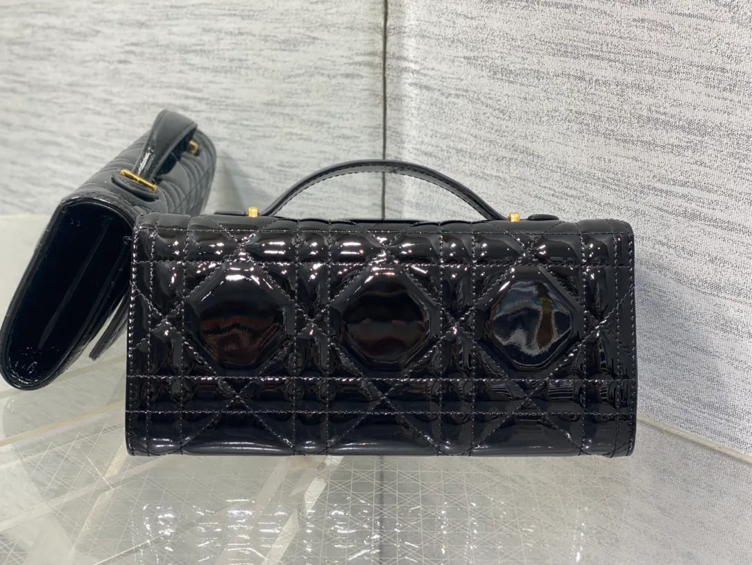 Клатчи Женские Christian Dior 11412693