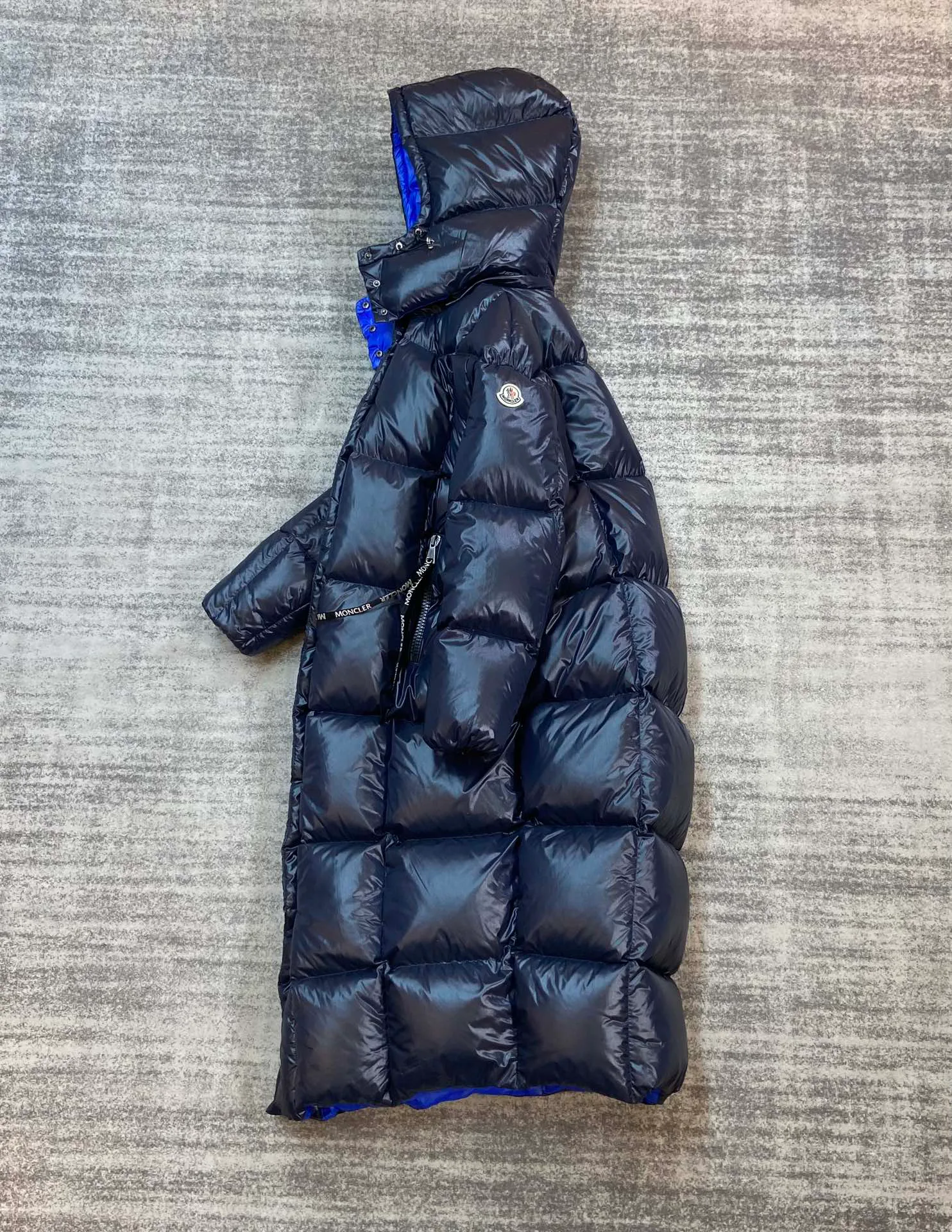 Куртки И Пуховики Женские Moncler 18884053
