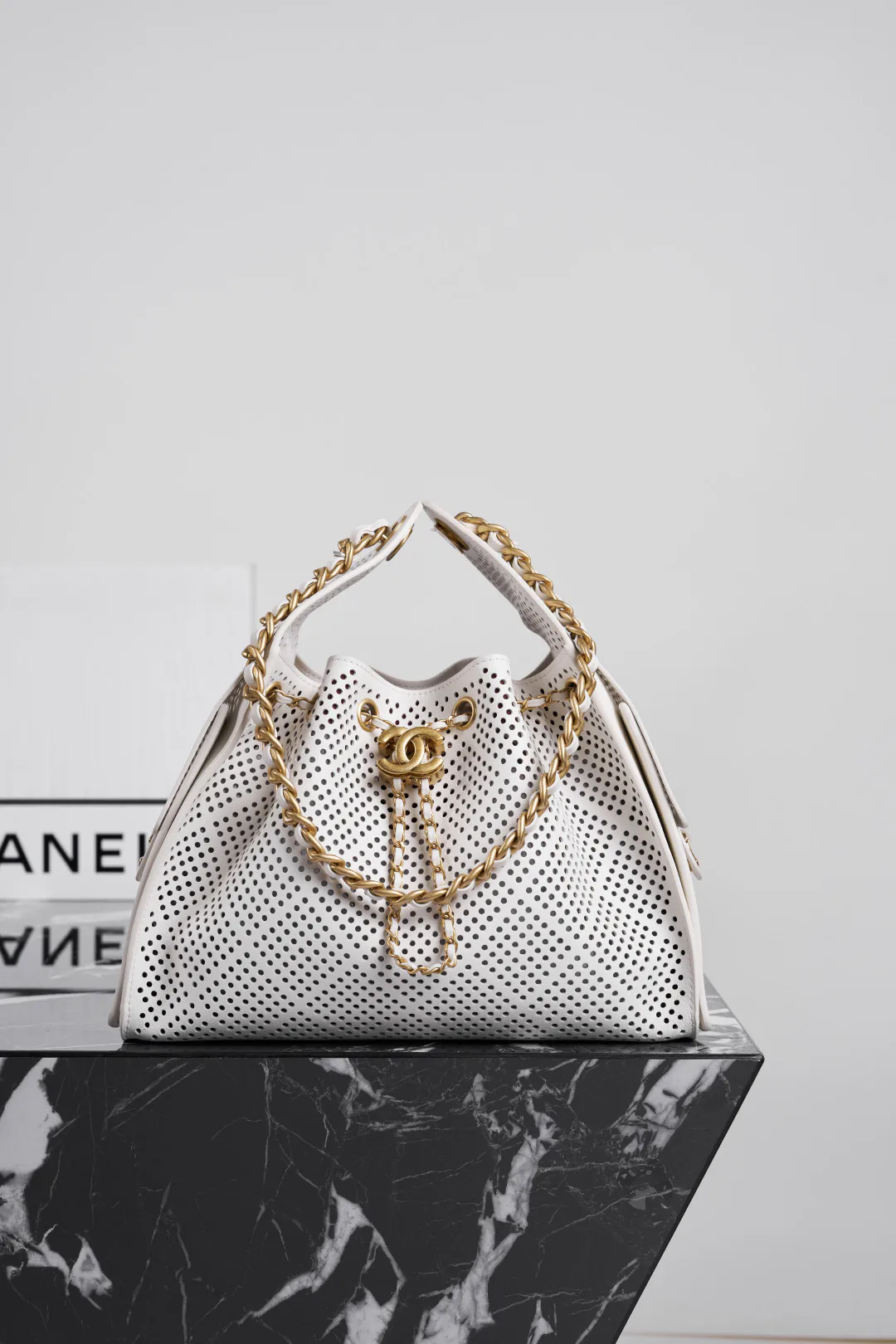 Классические Сумки Женские Chanel 17138064