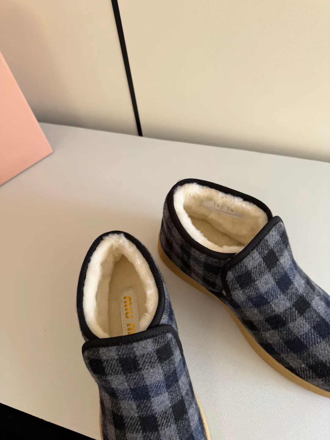 Угги Женские Miu Miu 428295