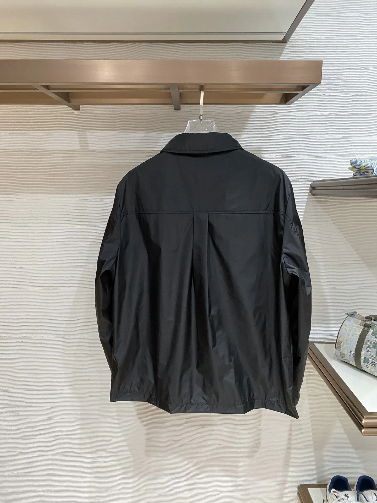 Куртки И Пуховики Мужские Prada 11504110