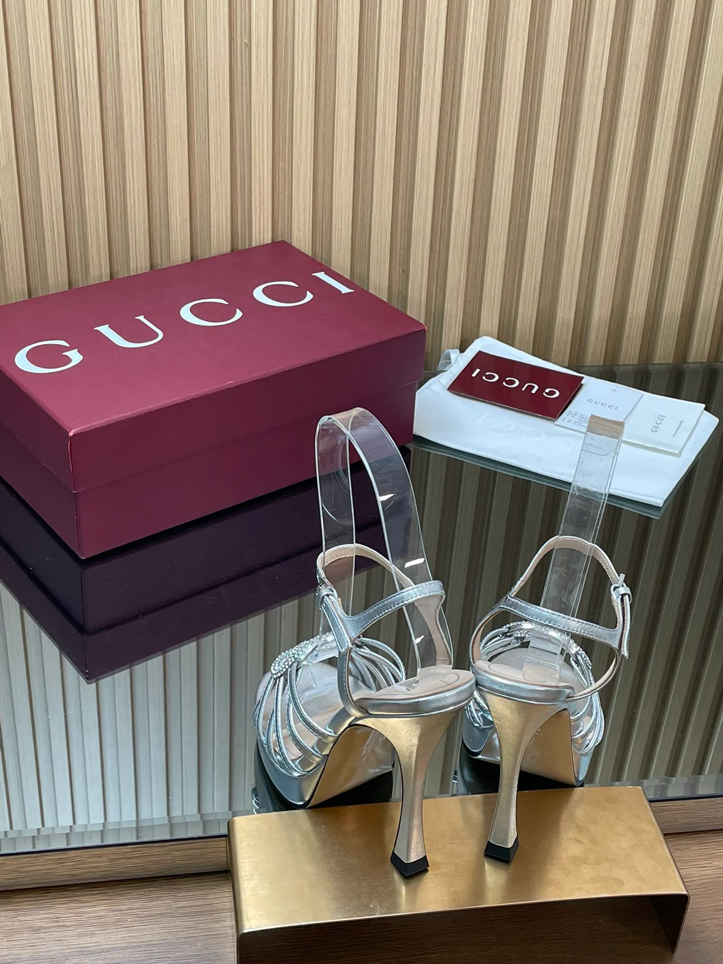 Босоножки Женские Gucci 605724