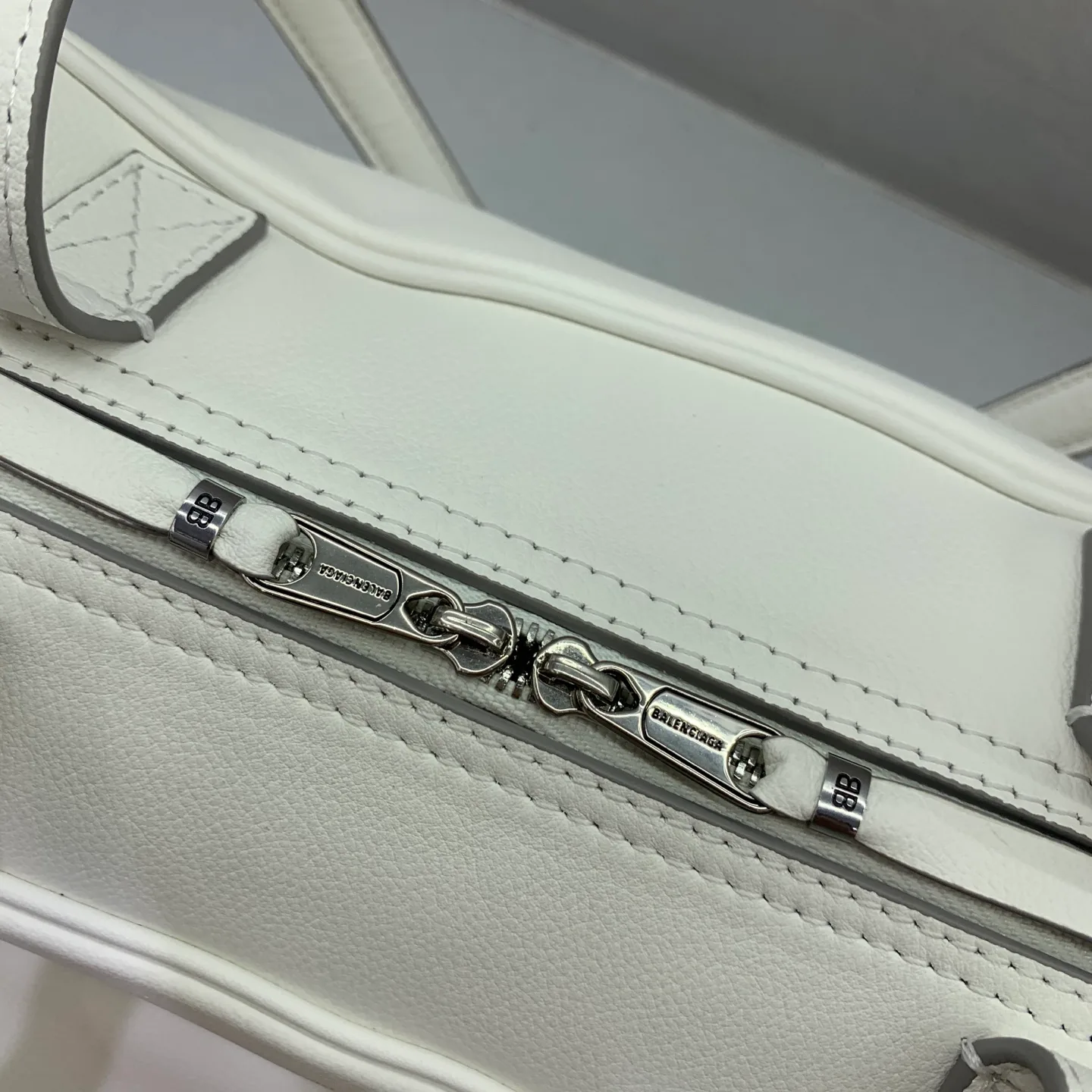 Классические Сумки Женские Balenciaga 11424191