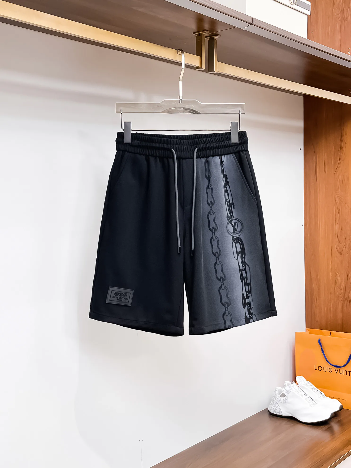 Шорты Мужские Louis Vuitton 13417622