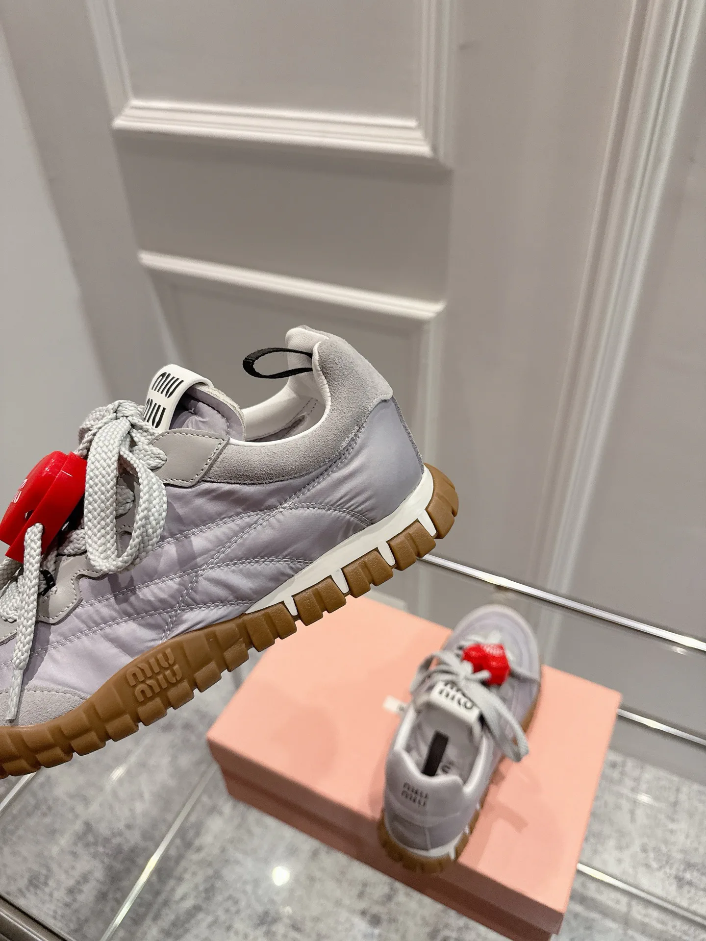 Кроссовки Женские Miu Miu 65254