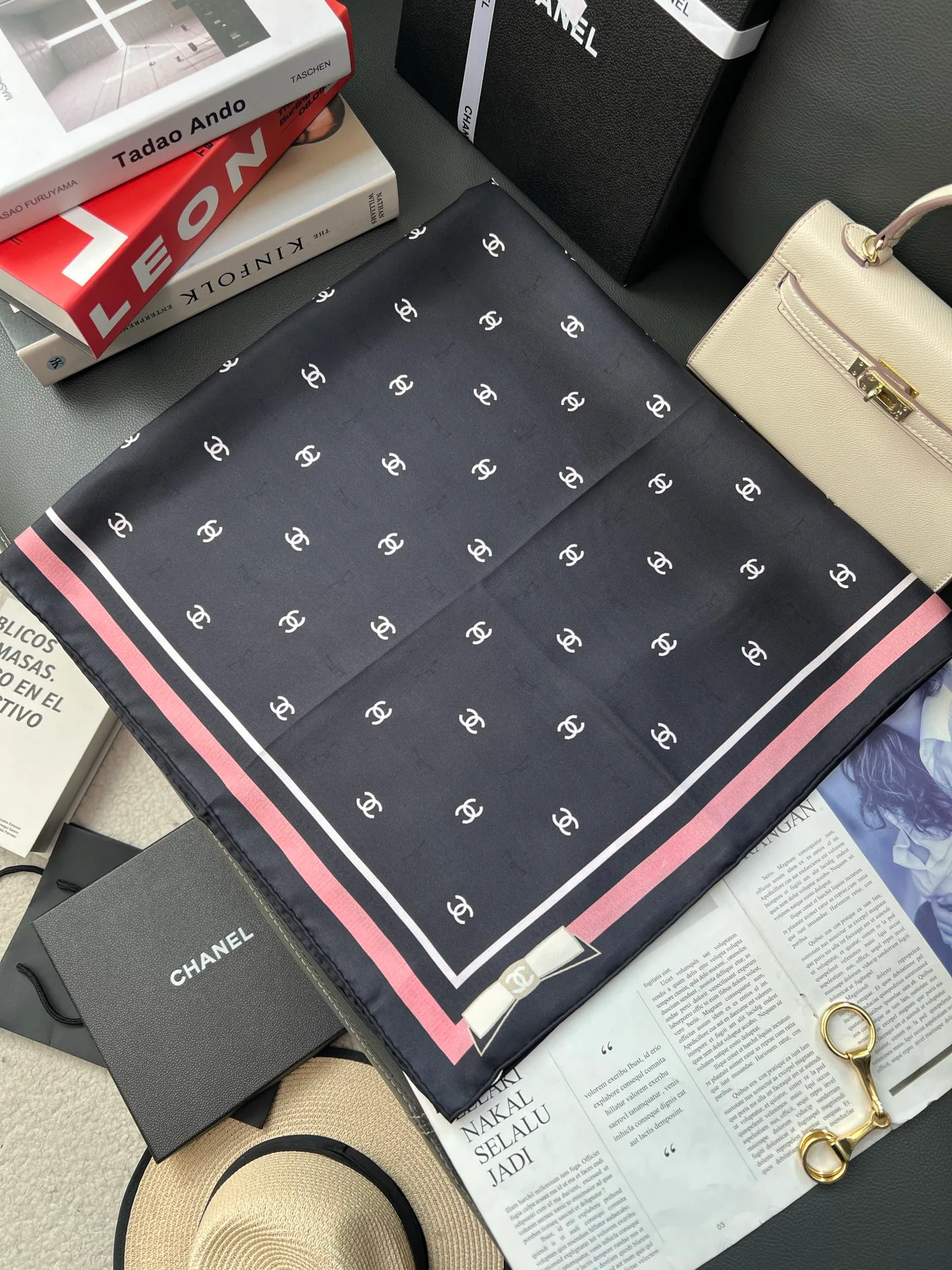 Шарфы Chanel 27659