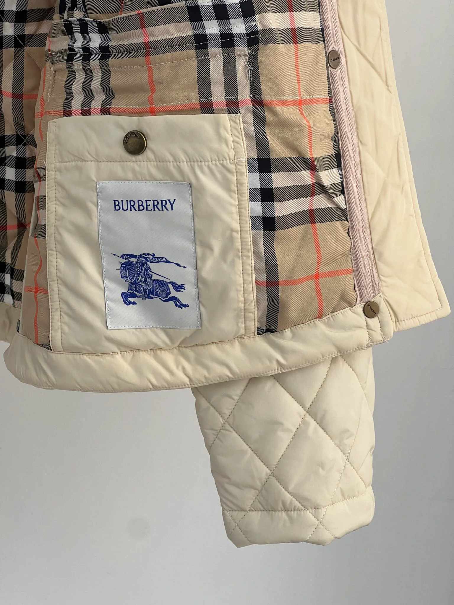 Куртки И Пуховики Женские Burberry 10898822