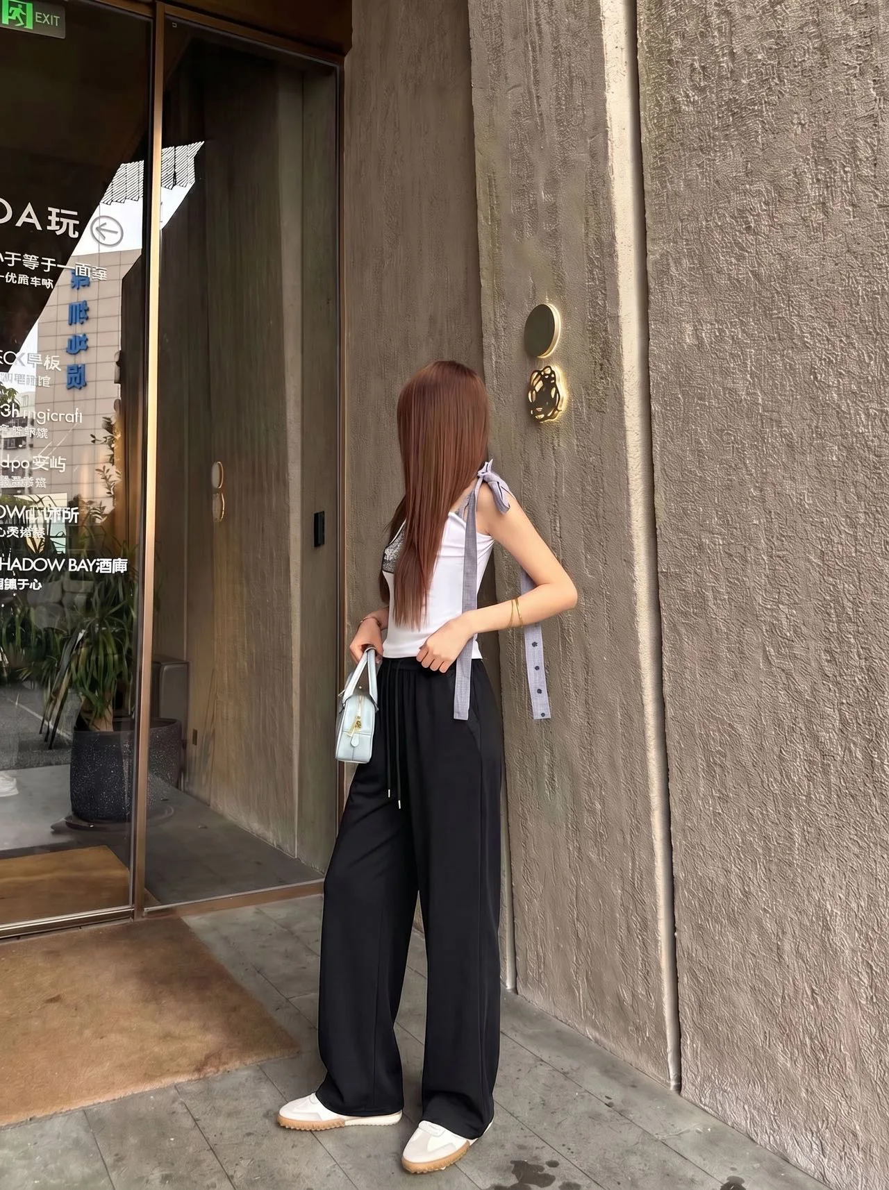 Брюки Женские Louis Vuitton 13295421