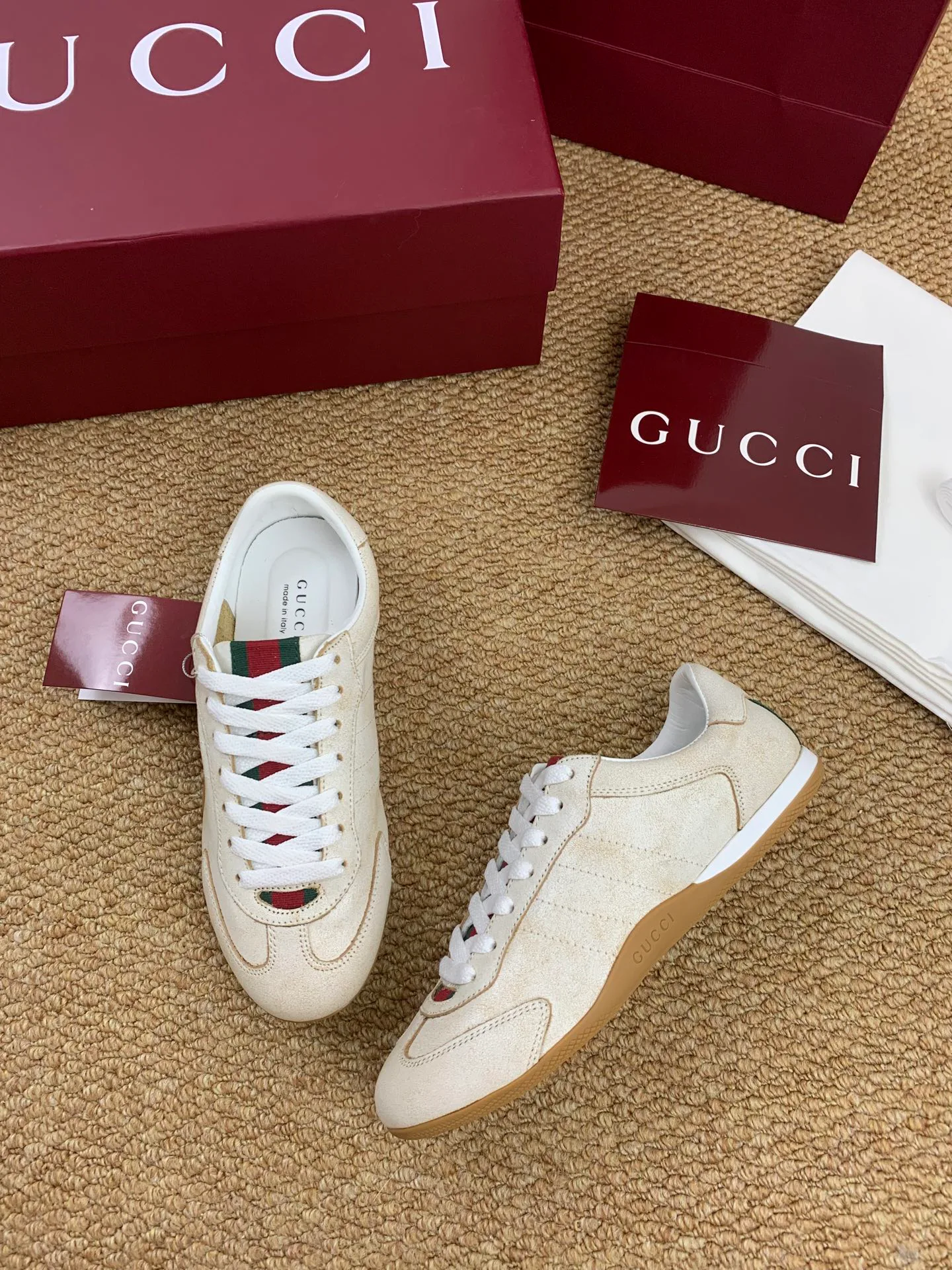 Кроссовки Женские Gucci 10646362