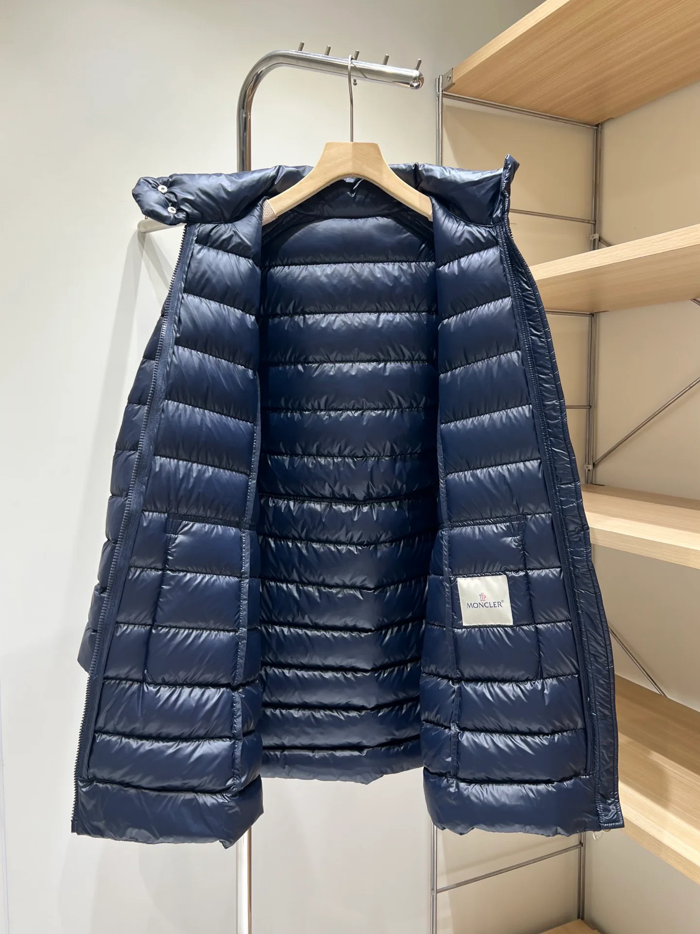 Куртки И Пуховики Женские Moncler 18284058