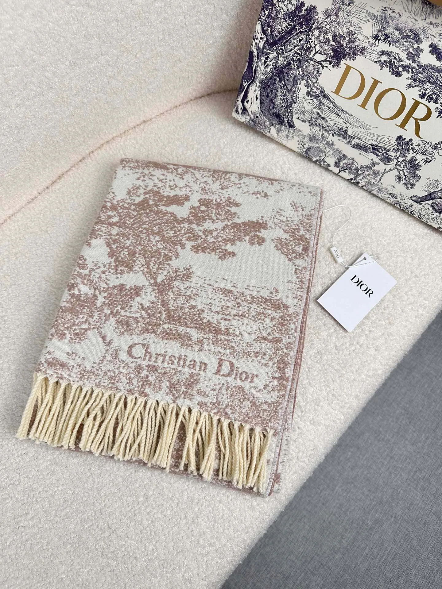 Шарфы Christian Dior 1152010