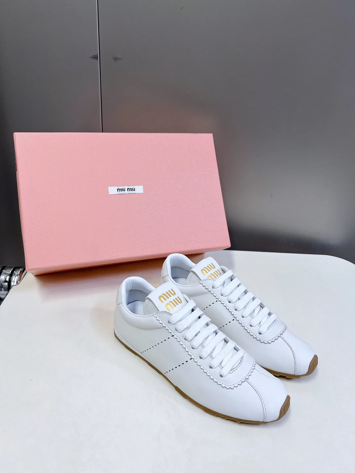 Кроссовки Женские Miu Miu 4584