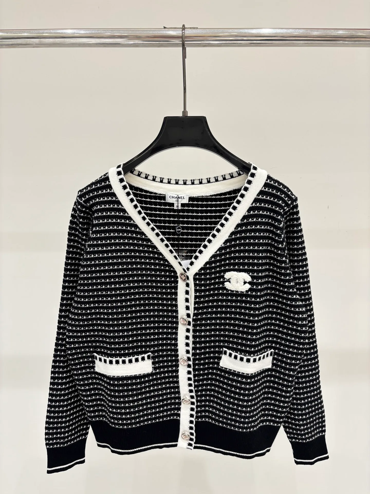 Джемперы И Свитеры Женские Chanel 17696340