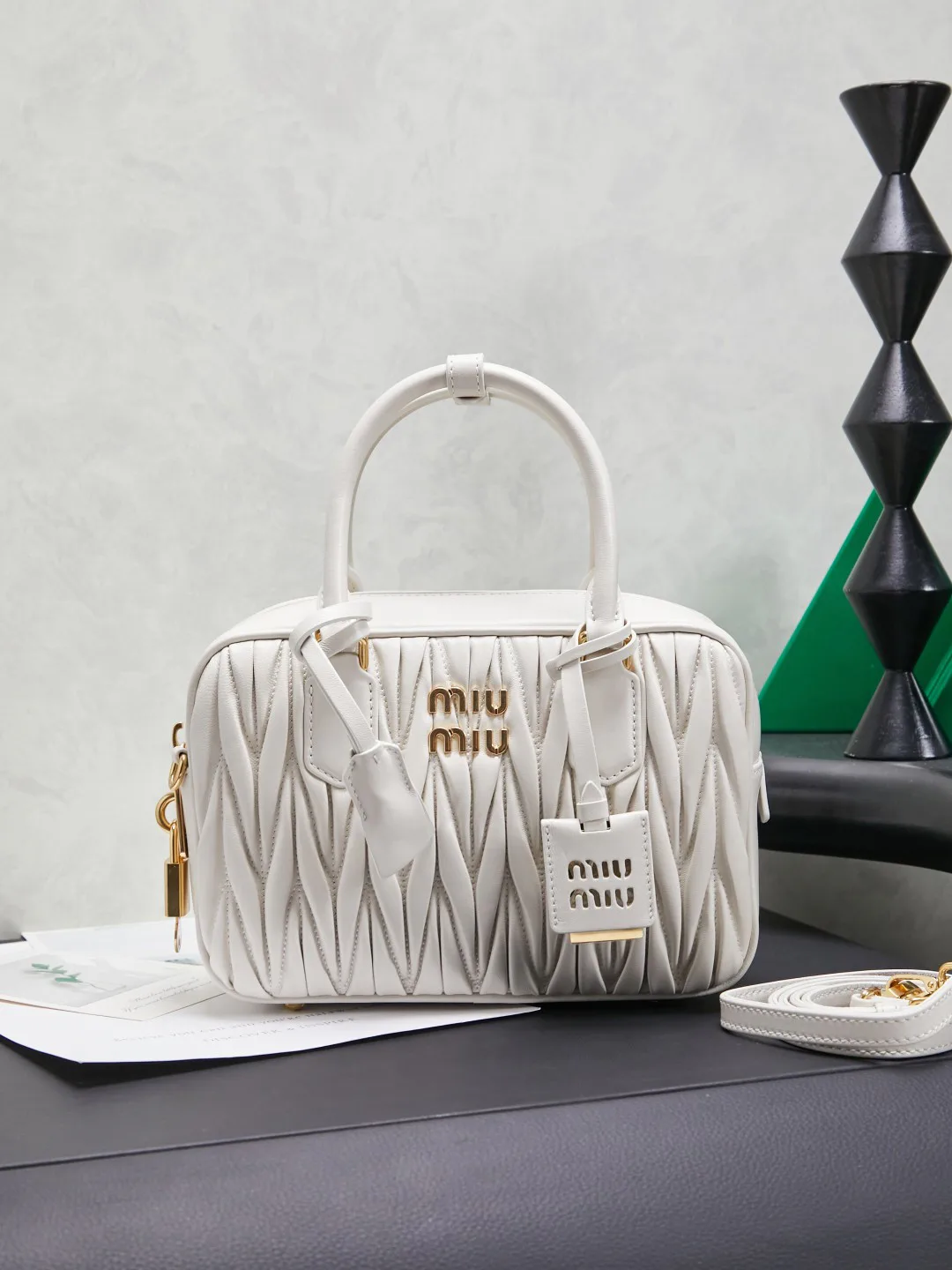 Классические Сумки Женские Miu Miu 11402764