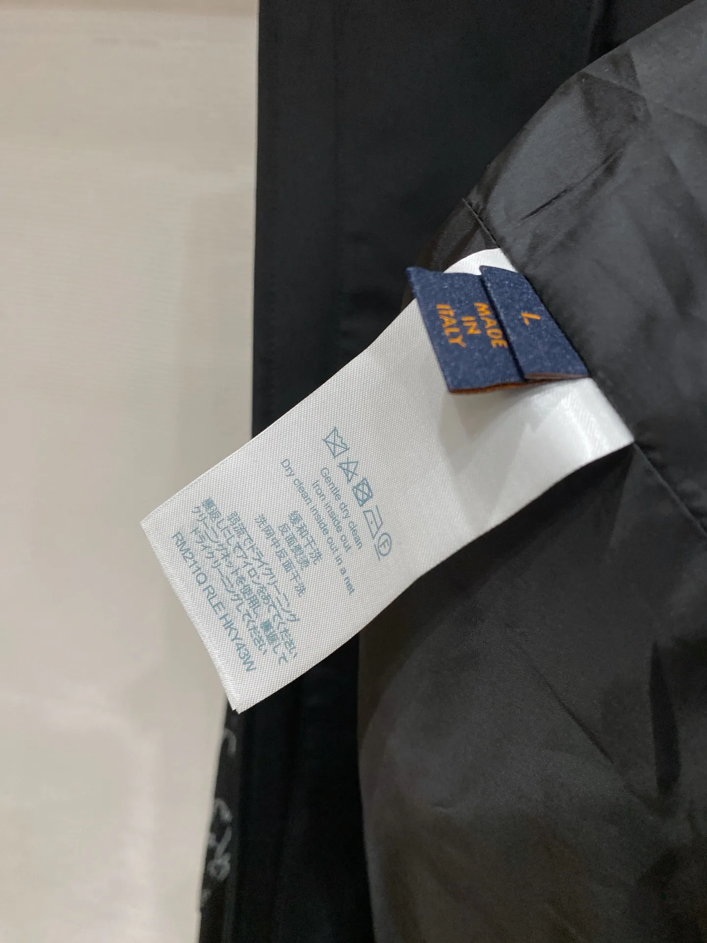 Куртки И Пуховики Мужские Louis Vuitton 10271847