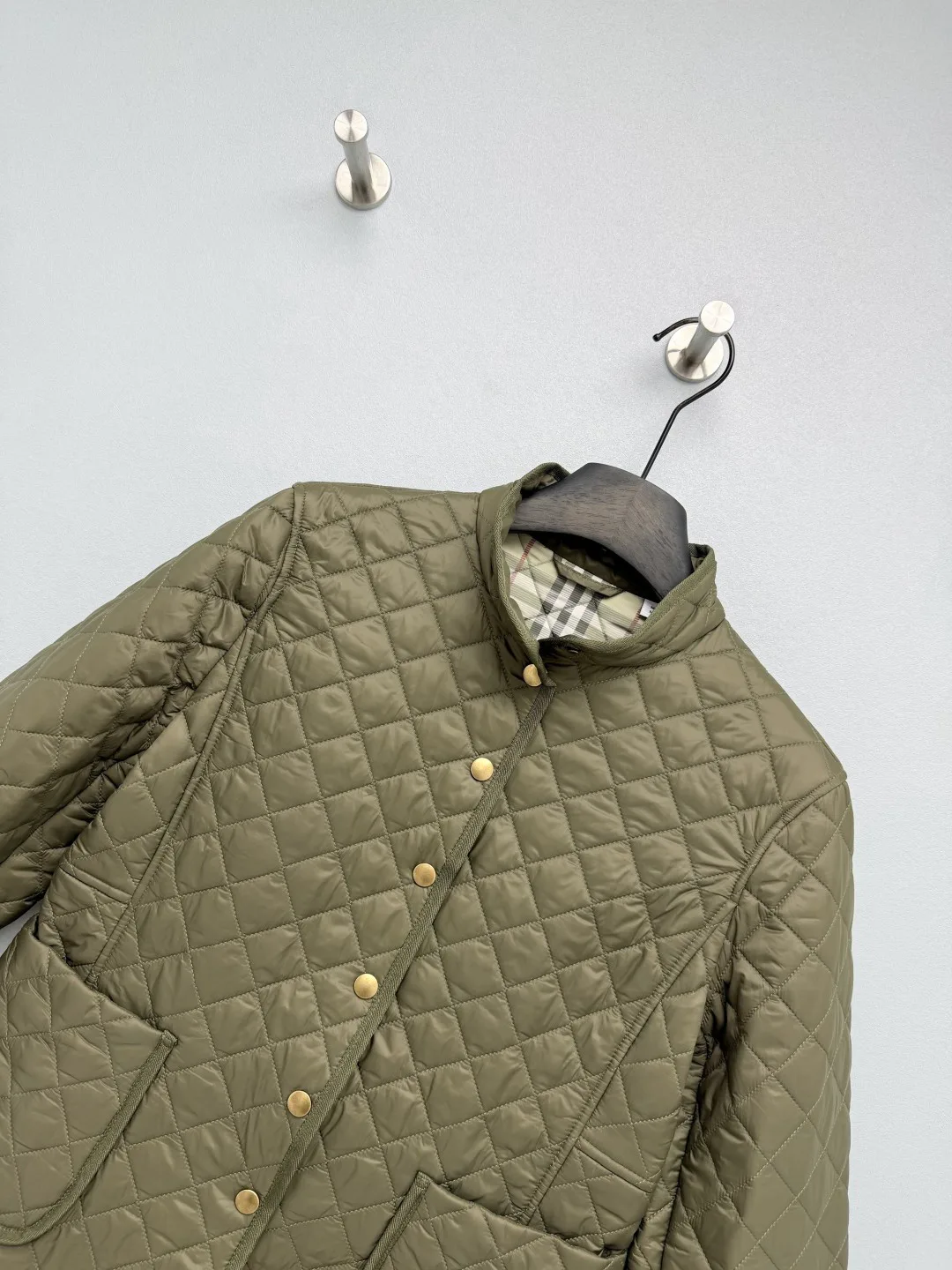 Куртки И Пуховики Женские Burberry 18512944