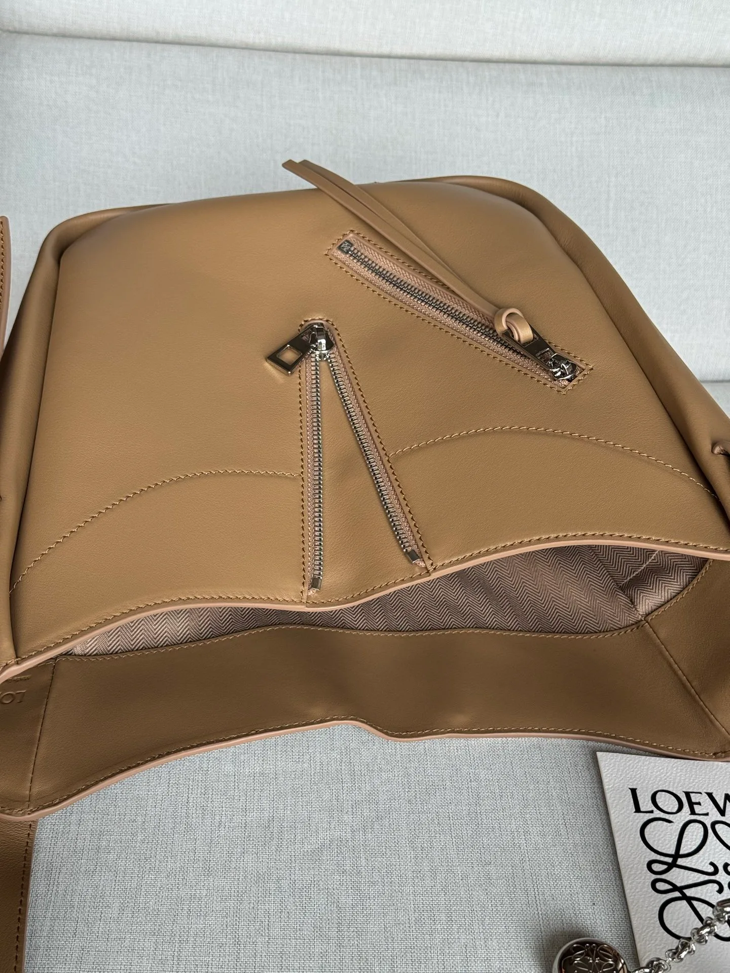 Классические Сумки Женские Loewe 11621927