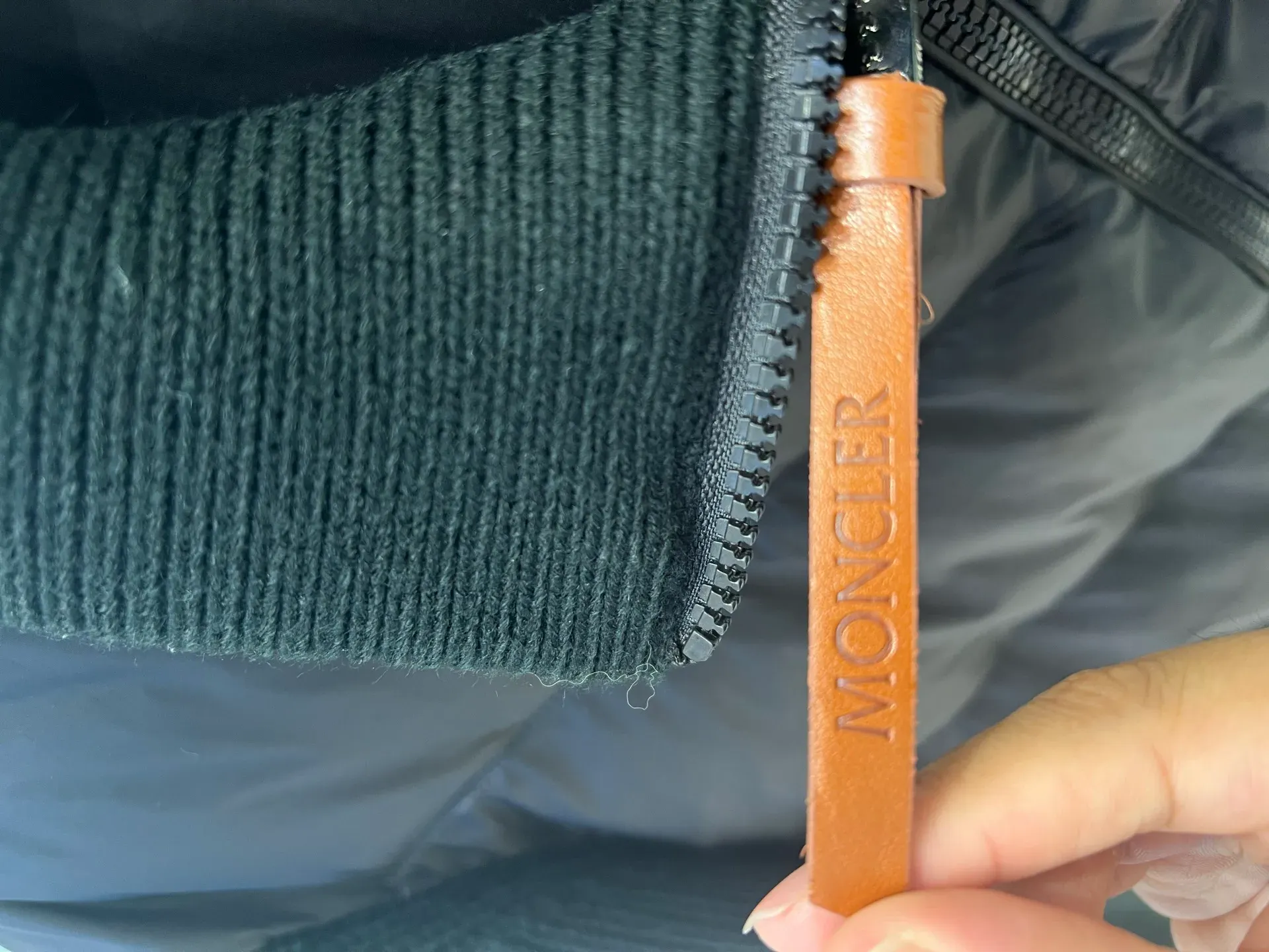 Куртки И Пуховики Женские Moncler 1223208