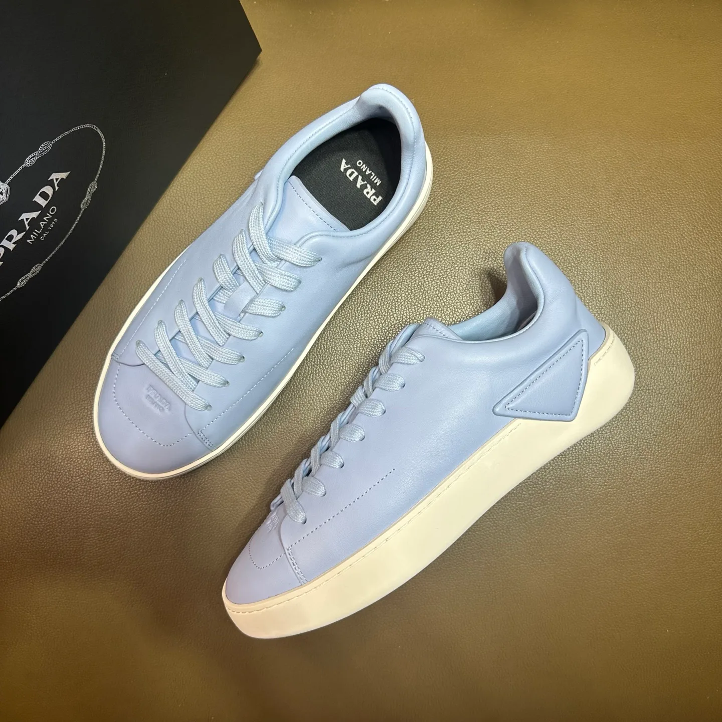 Кроссовки Мужские Prada 19058843