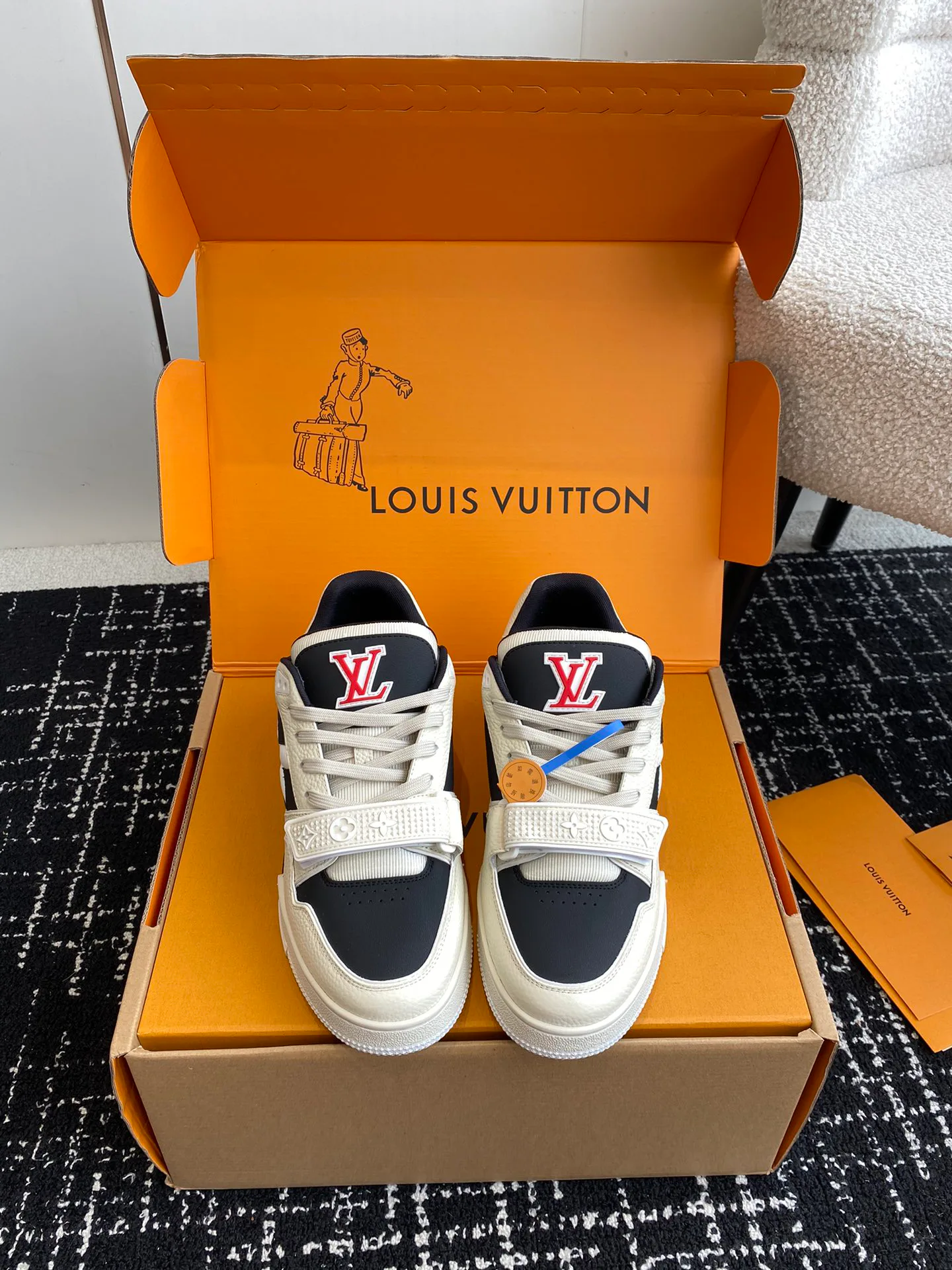 Кроссовки Женские Louis Vuitton 29903
