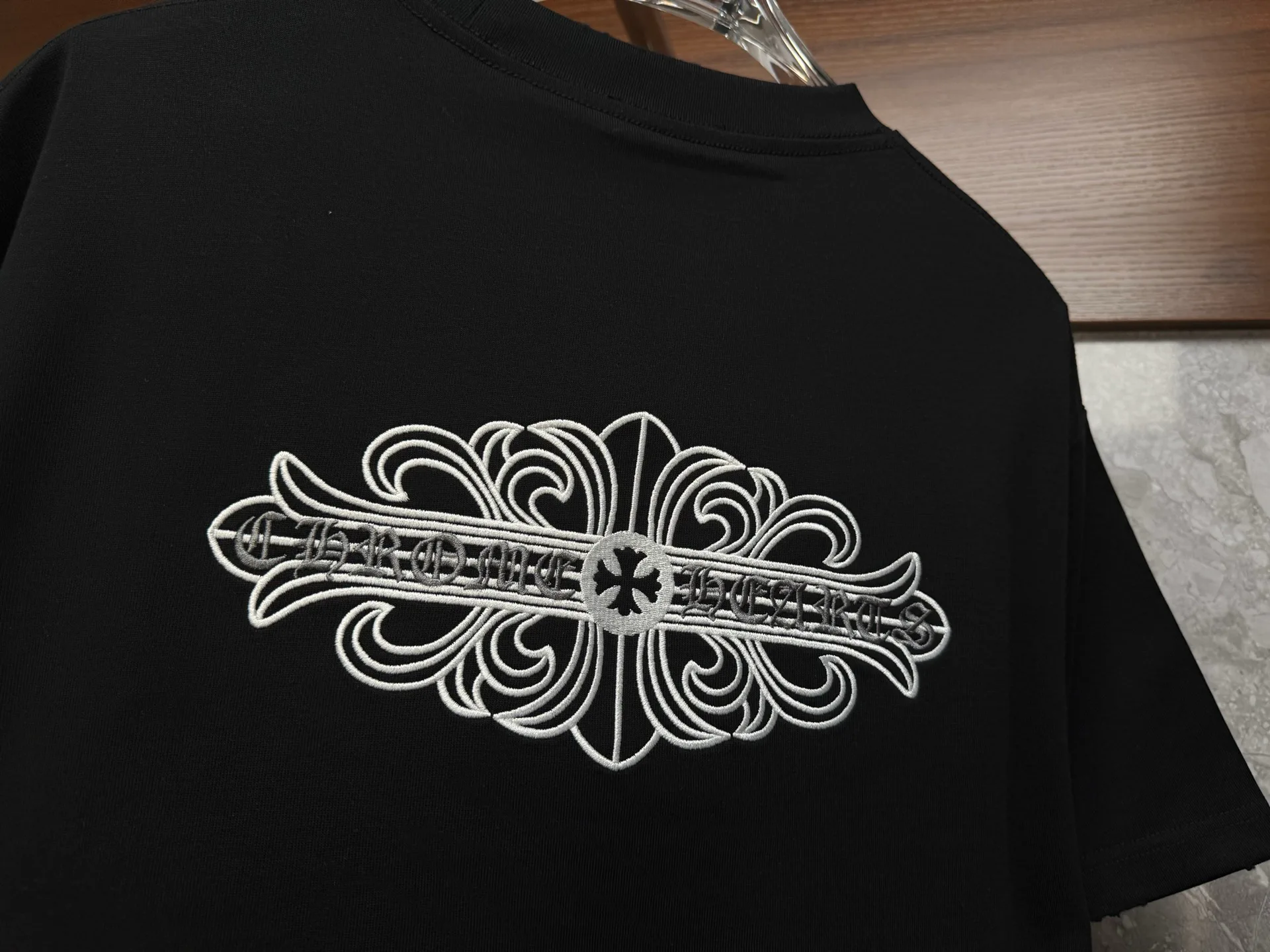Футболки Женские Chrome Hearts 11679860