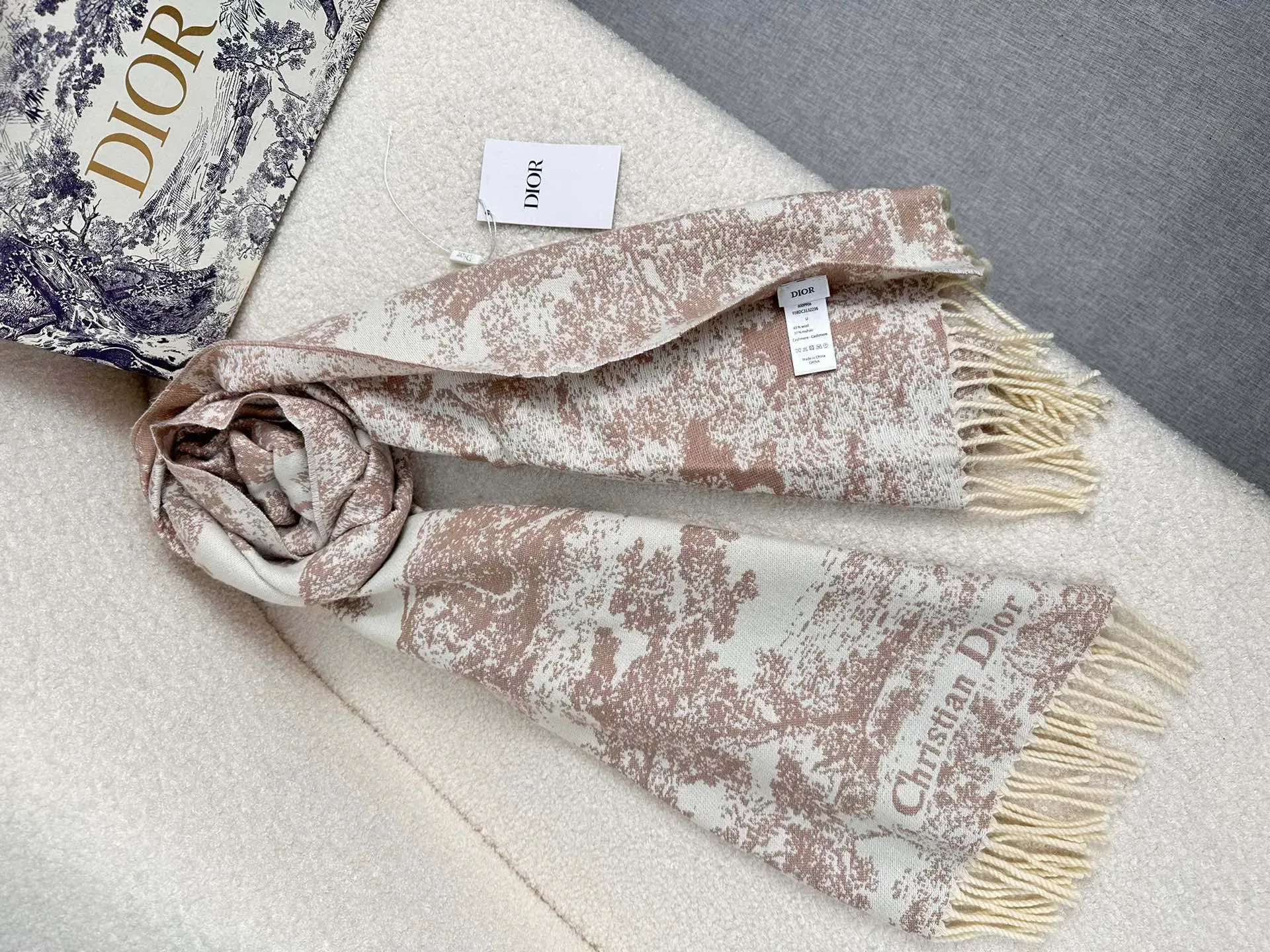 Шарфы Christian Dior 1152010