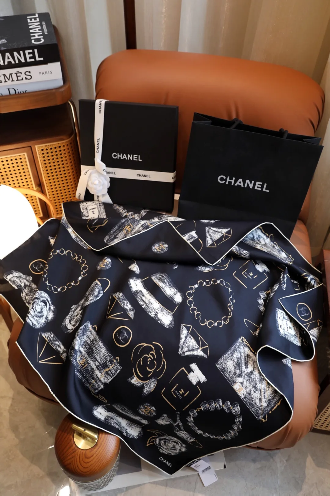 Платки Chanel 13980590