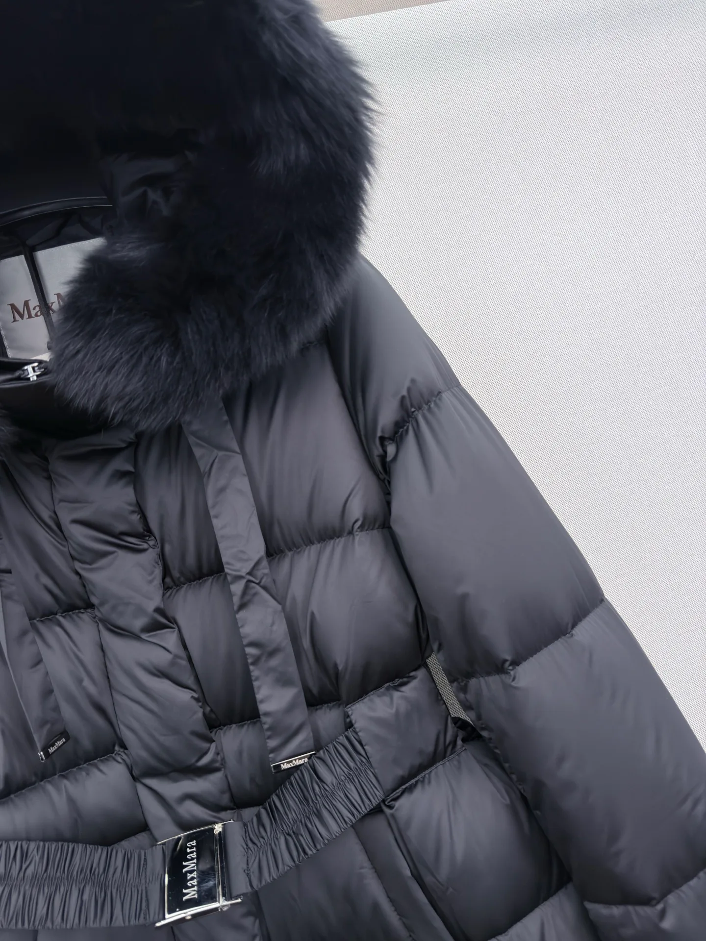 Куртки И Пуховики Женские Max Mara 18407963