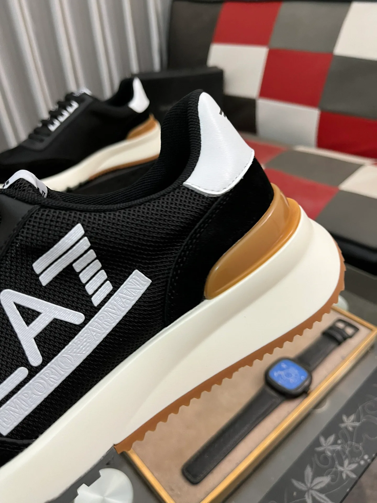 Кроссовки Женские Armani 267782