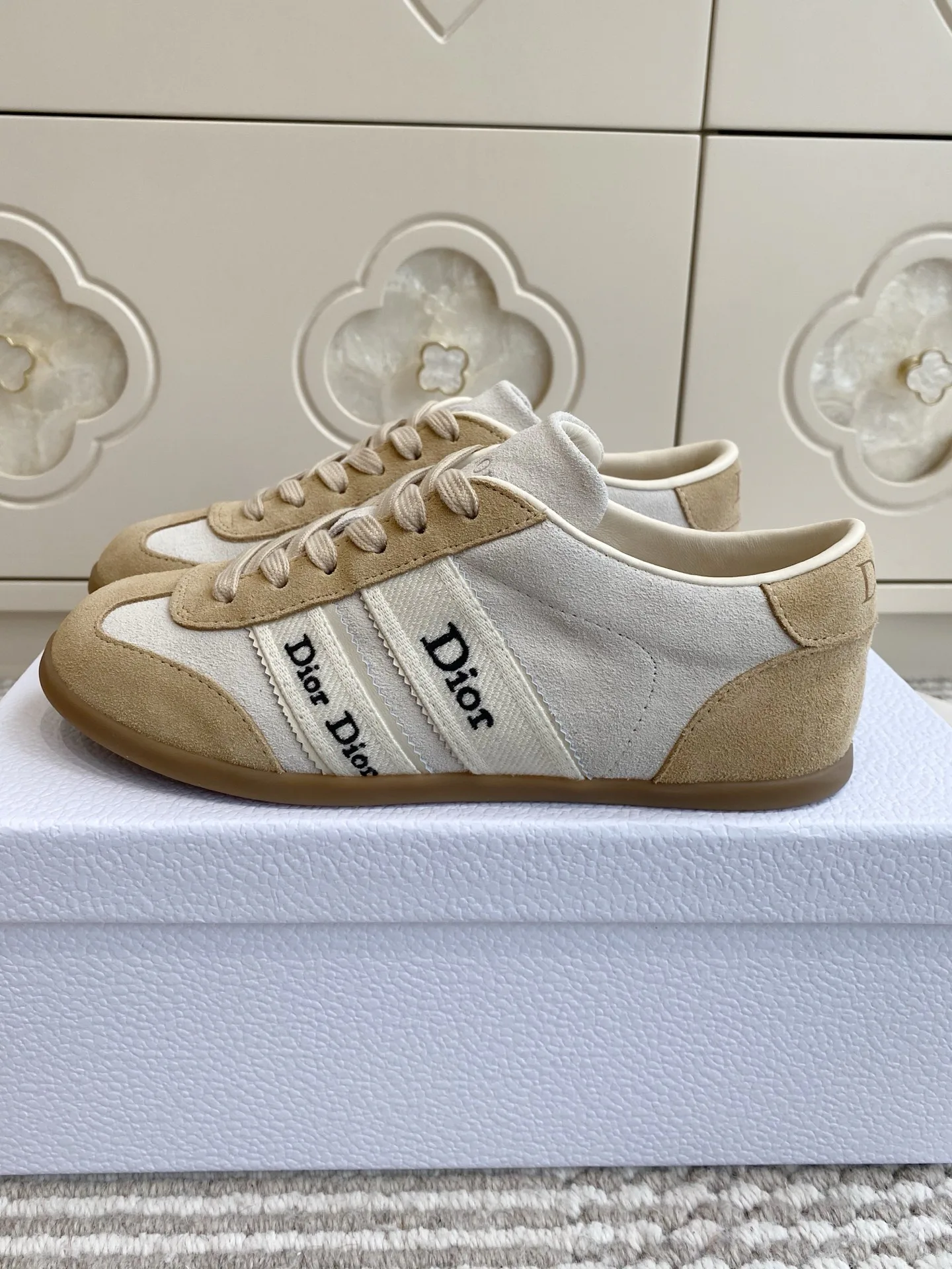 Кроссовки Женские Christian Dior 13556869