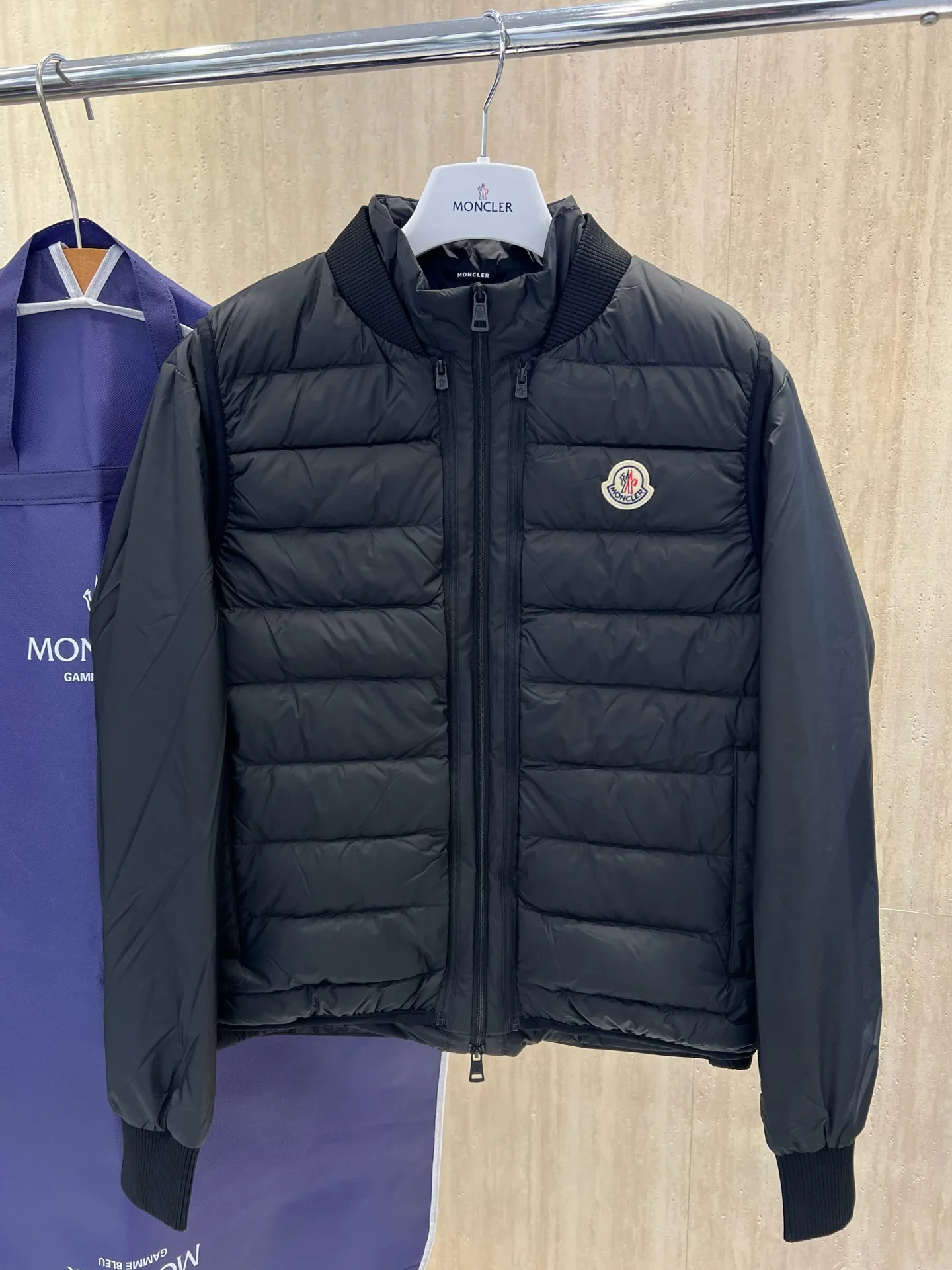 Куртки И Пуховики Женские Moncler 18264467