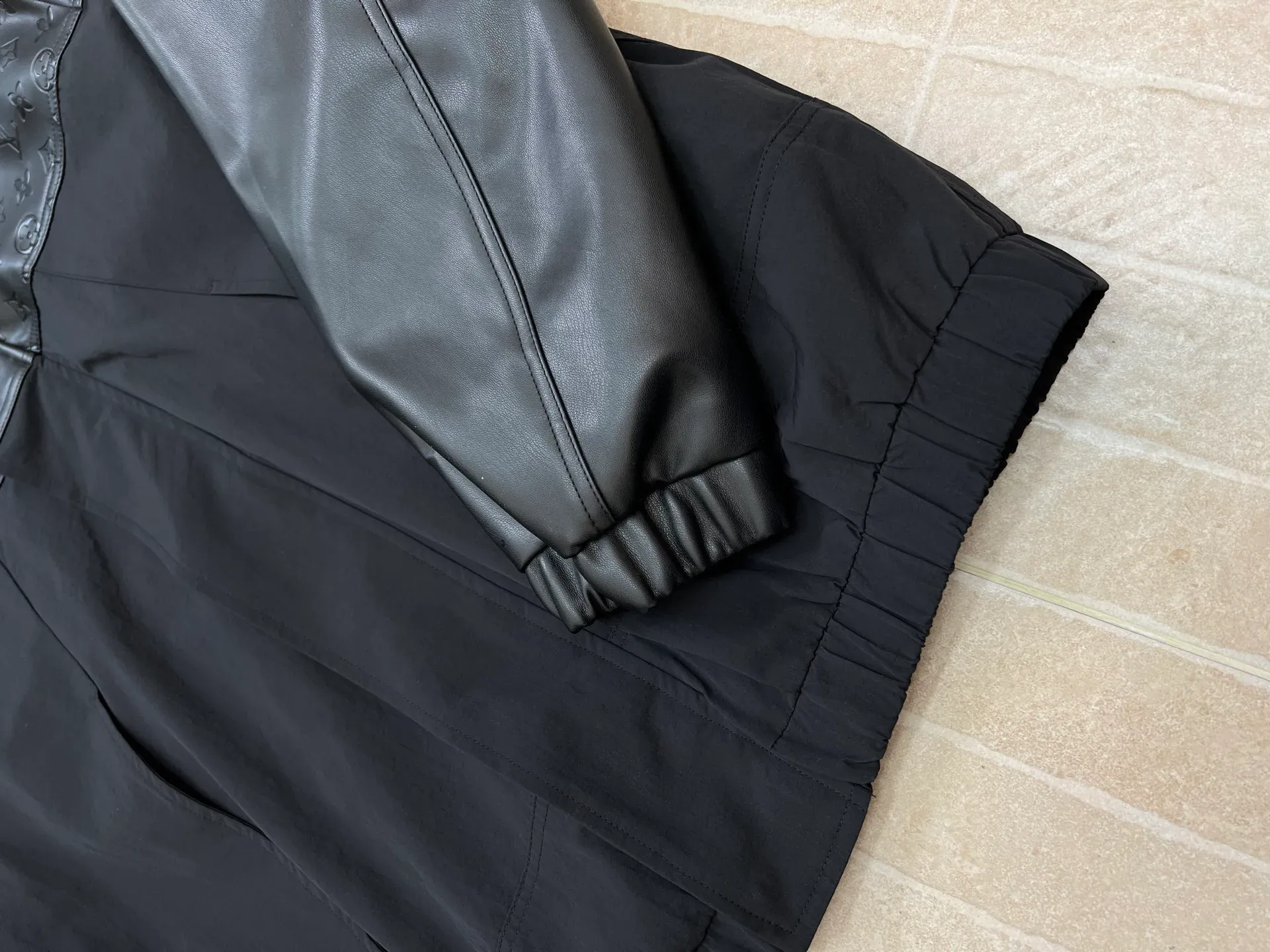 Куртки И Пуховики Мужские Louis Vuitton 920413