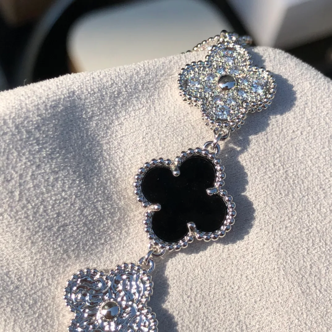 Бижутерия Van Cleef & Arpels 1044