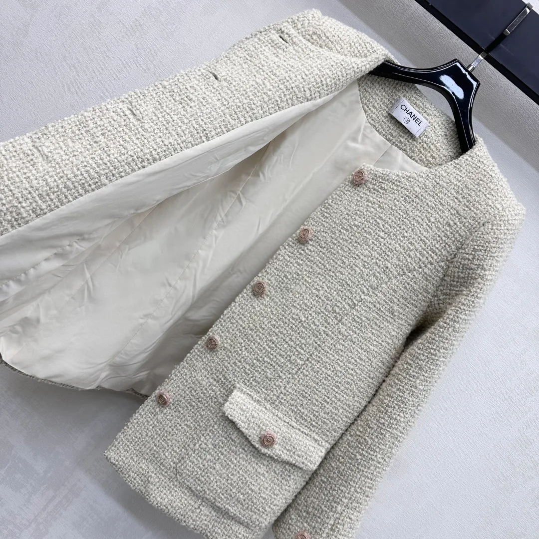 Куртки И Пуховики Женские Chanel 1195245